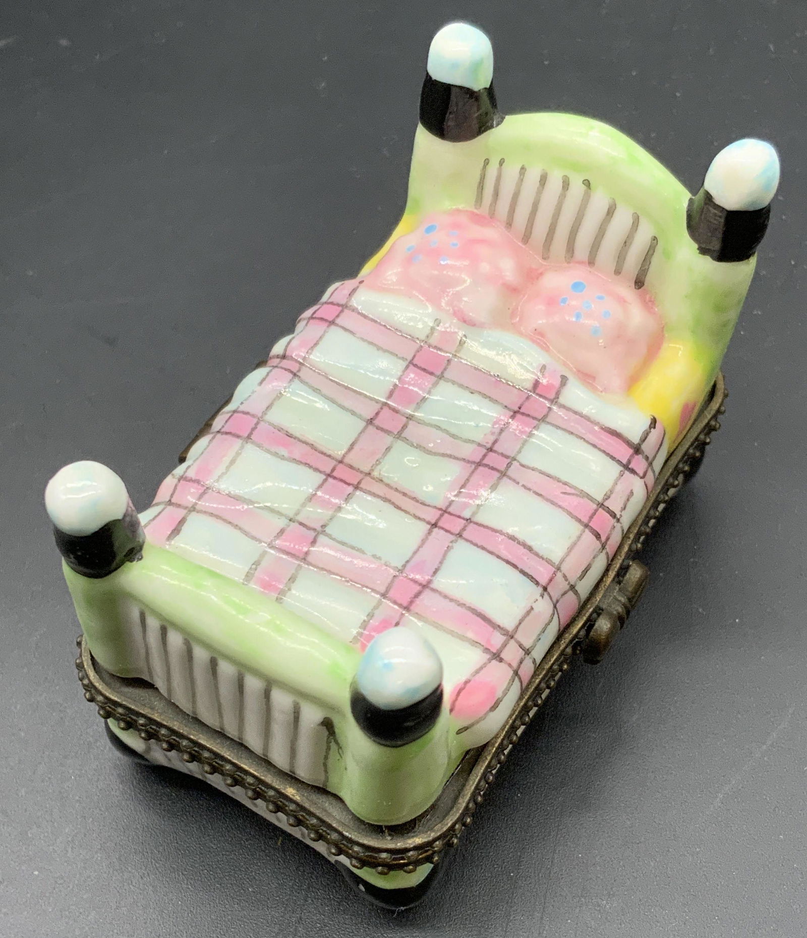 Hand Painted Ceramic Bed Form Trinket Box (1 of 9)