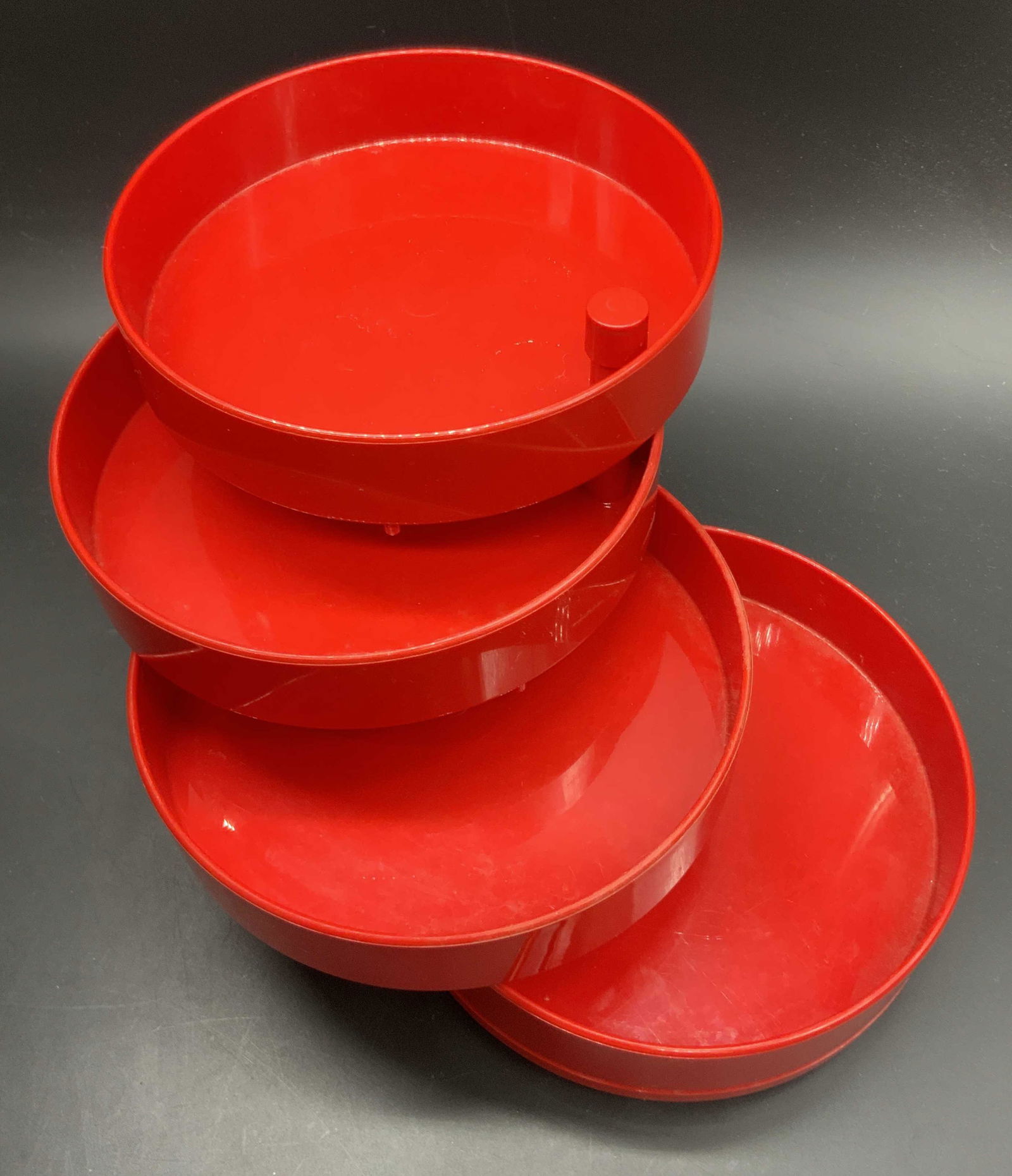 INTERDESIGN Vintage MCM Red Swivel Desk Organizer (1 of 9)