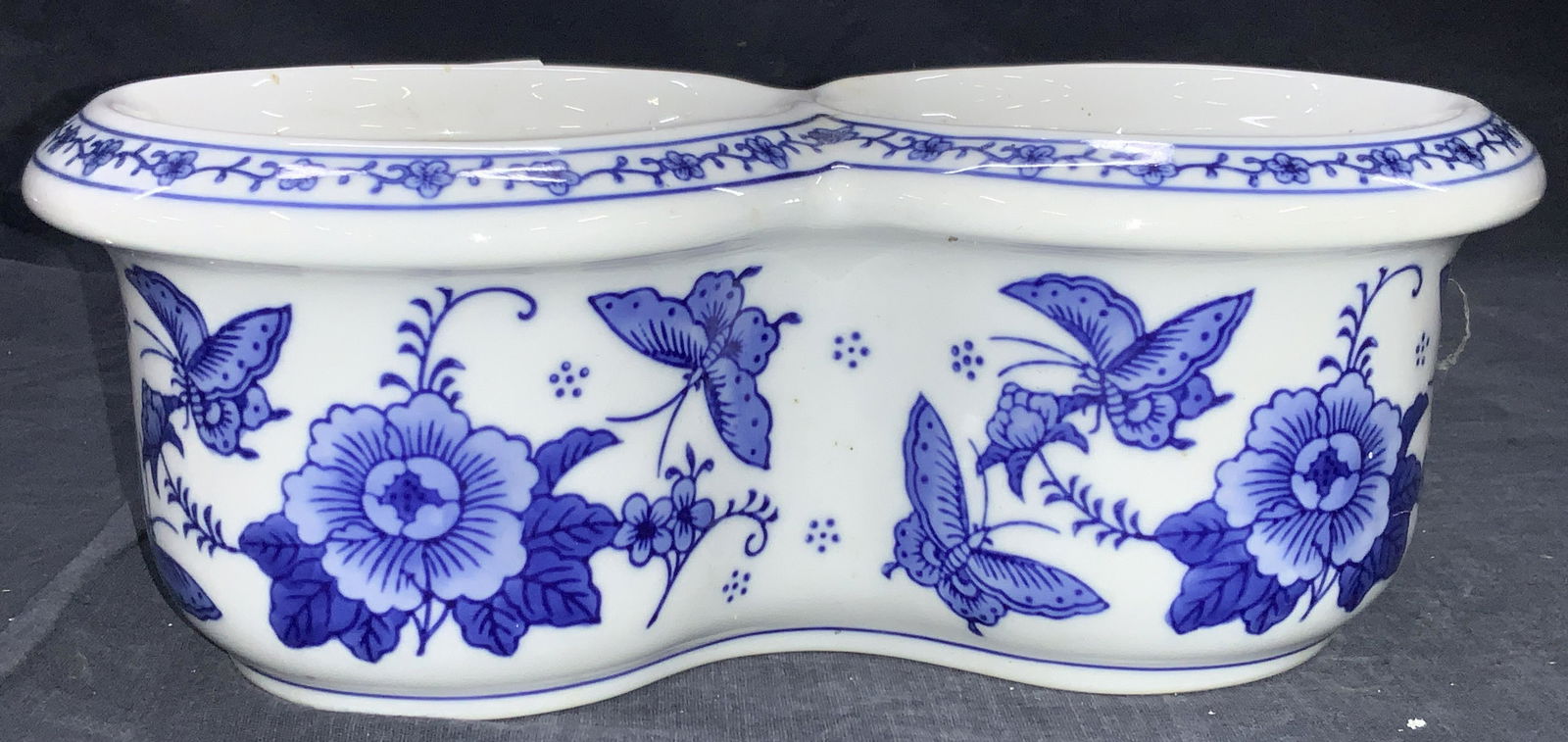 Asian Style White & Blue Ceramic Planter (1 of 6)