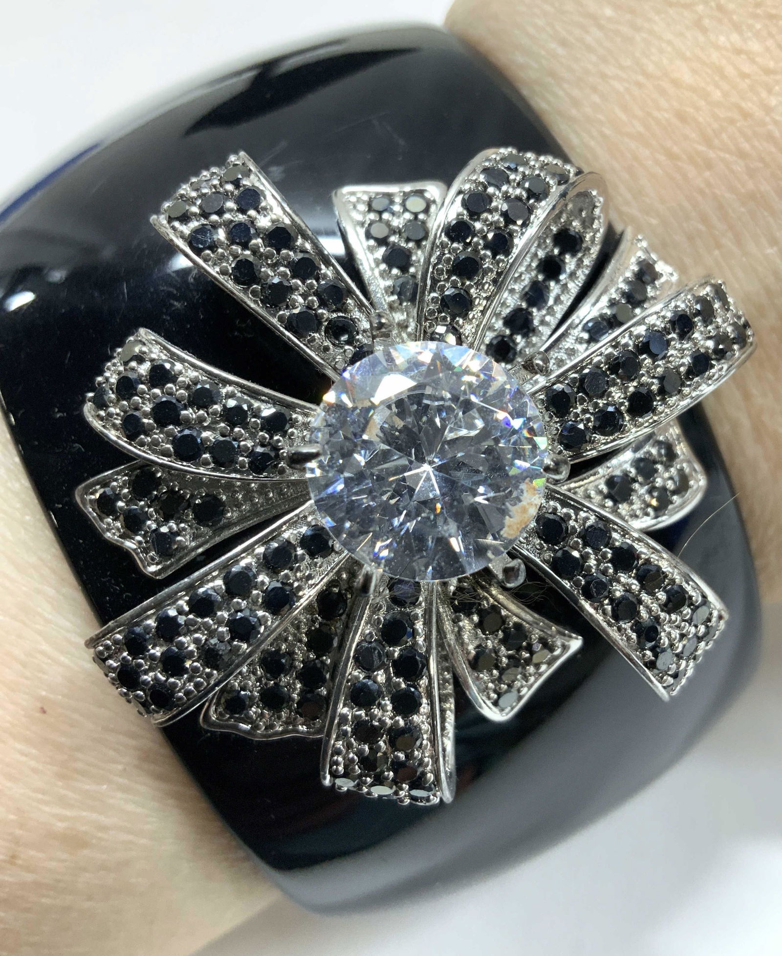 Kenneth Jay Lane Pave CZ Crystal Bow Bracelet (1 of 7)
