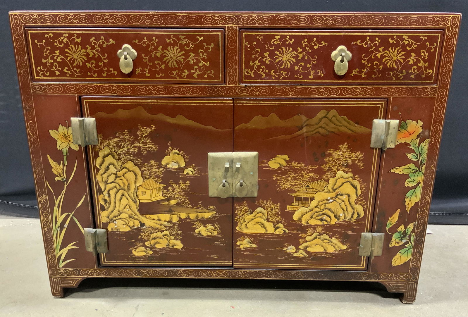 Vintage Asian Lacquered Wooden Chest (1 of 10)