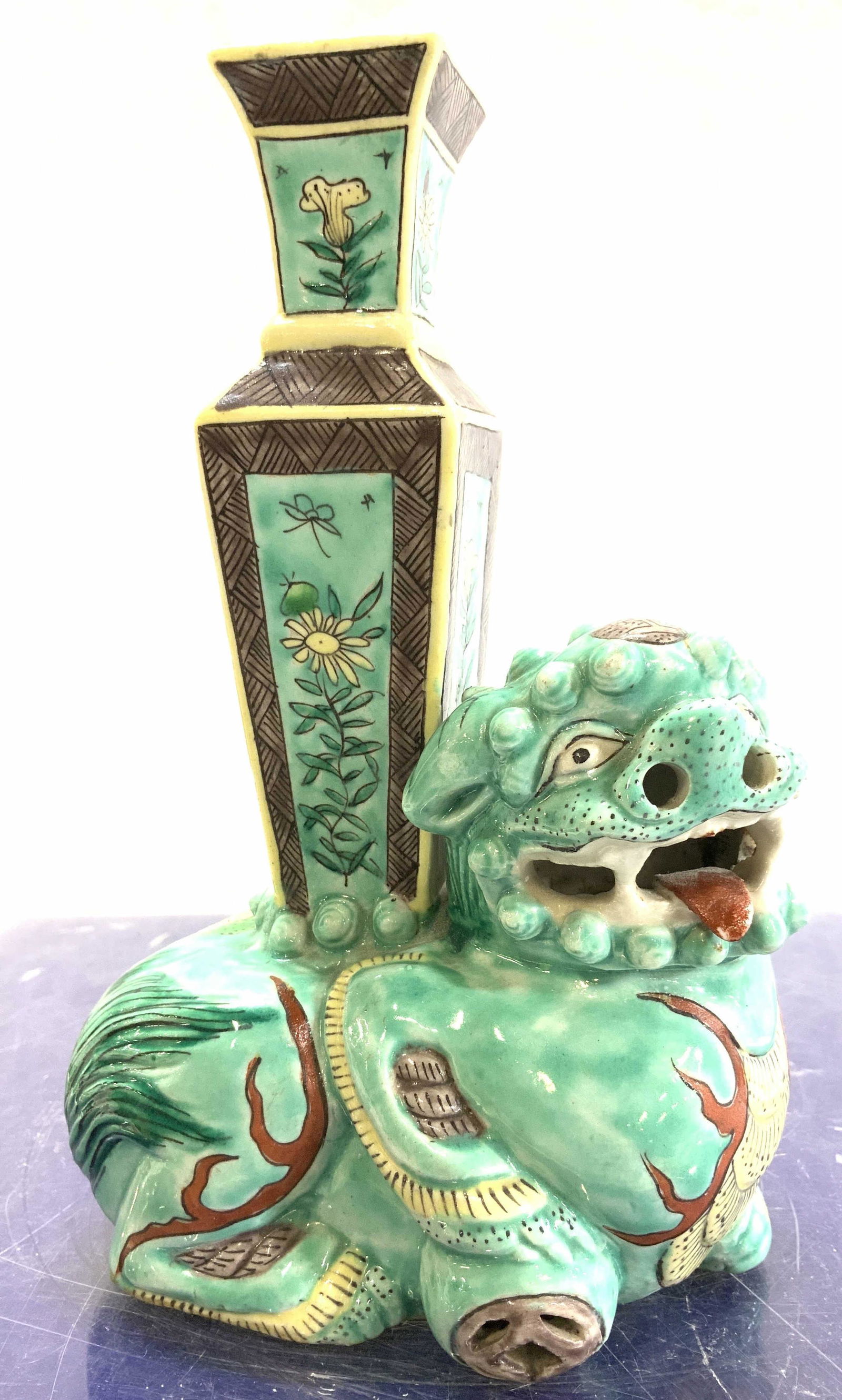 Asian Fu Dog Candle Holder (1 of 8)