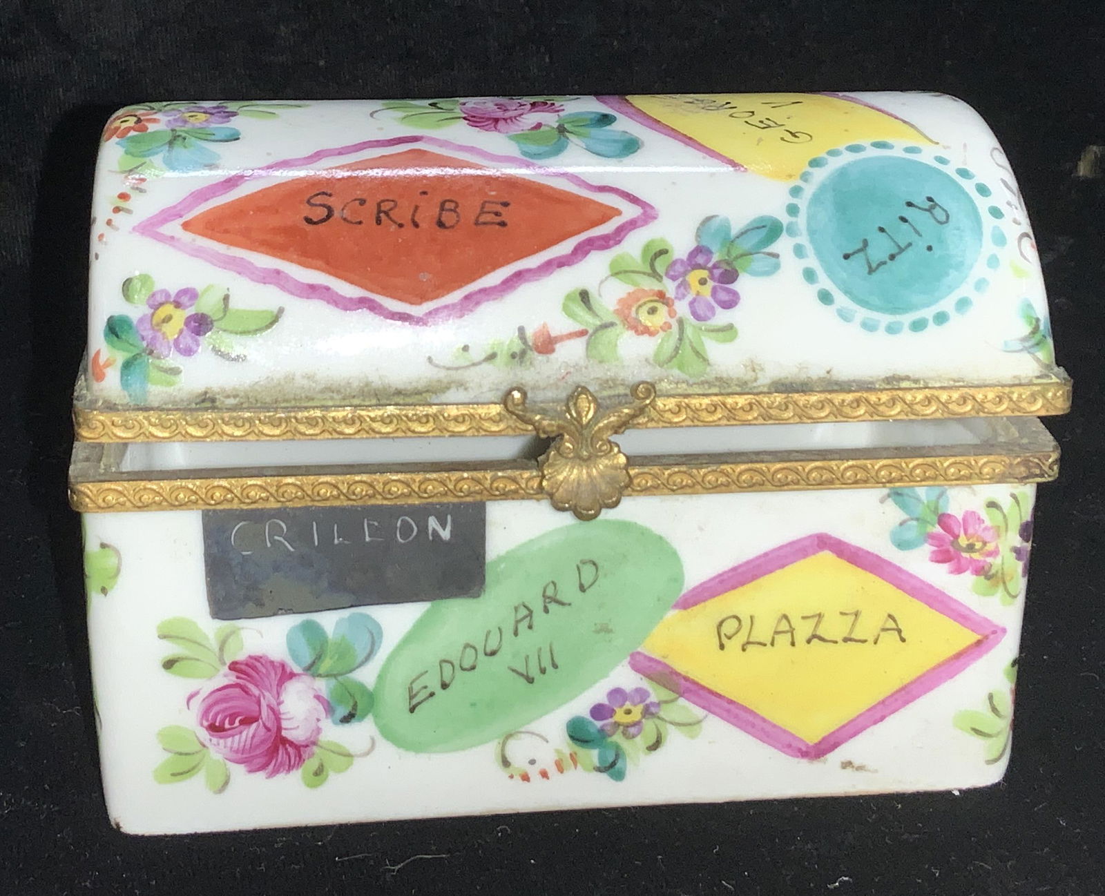 LG Hand Painted Porcelain Chest Box, France (1 of 6)