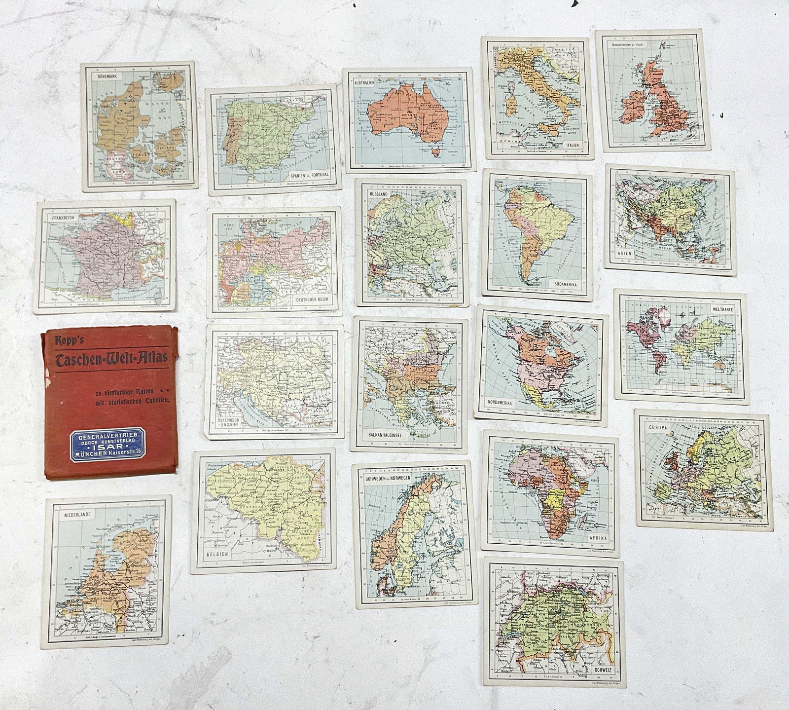 Antique Miniature Caschen World Atlas, Kunstverlag: Antique Caschen World Atlas, Kunstverlag. 20 cards to pack. Surface wear consistent with age and use of pieces. Writing in German. Measures approx 3.5 x 4 inches. Cards, German cards, antique atlas ca
