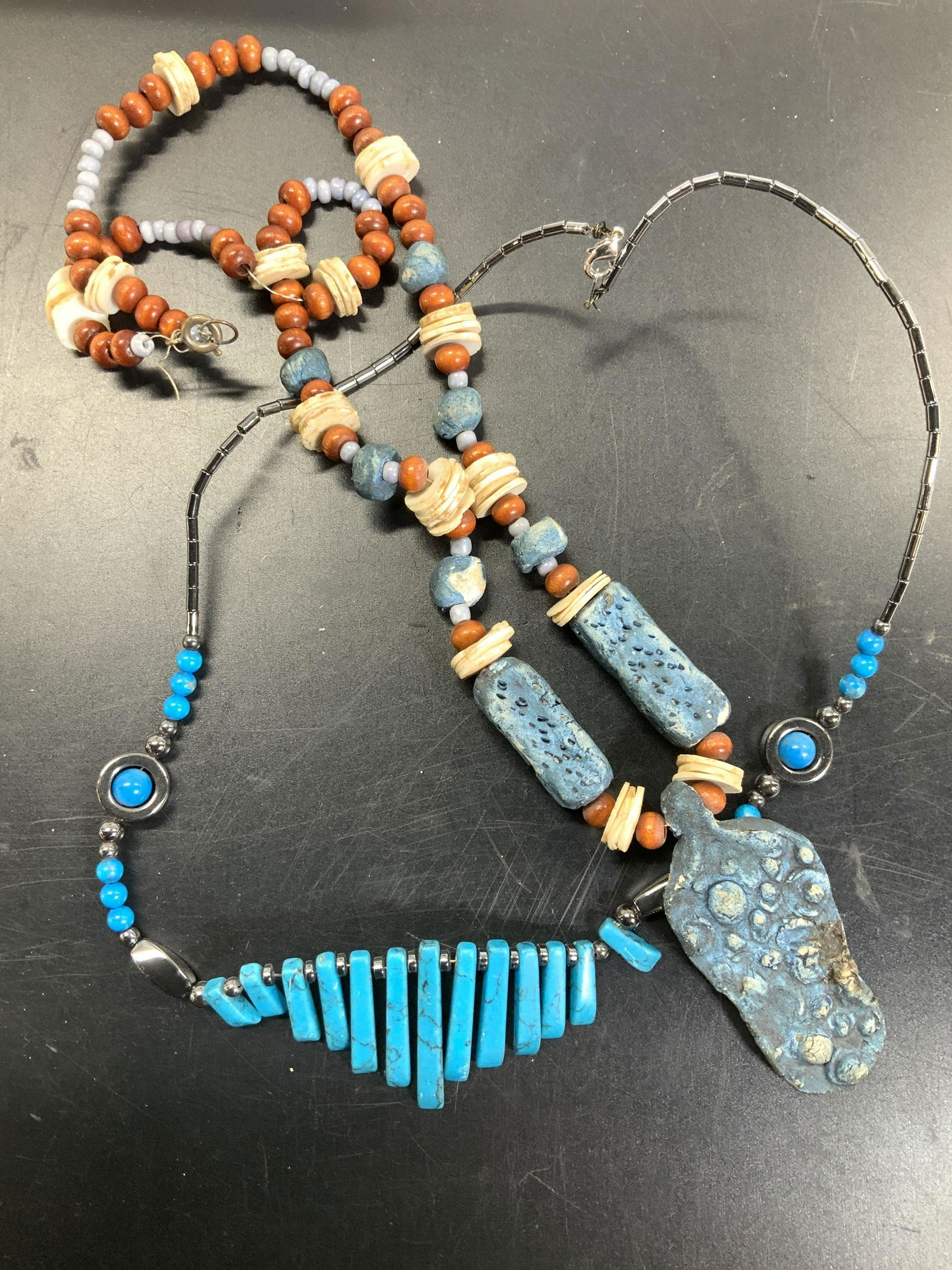 Lot 2 Hand Beaded South Western Style Necklaces (1 of 6)
