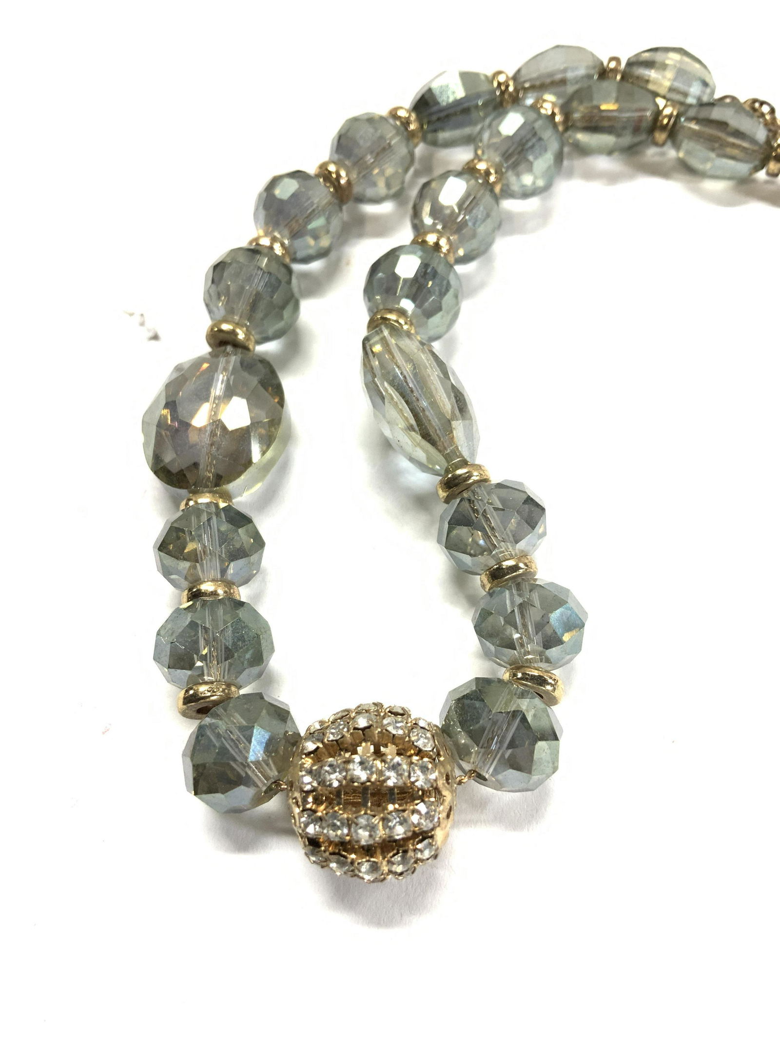 Aurora Borealis Lt Green Faceted Beaded Necklace (1 of 7)