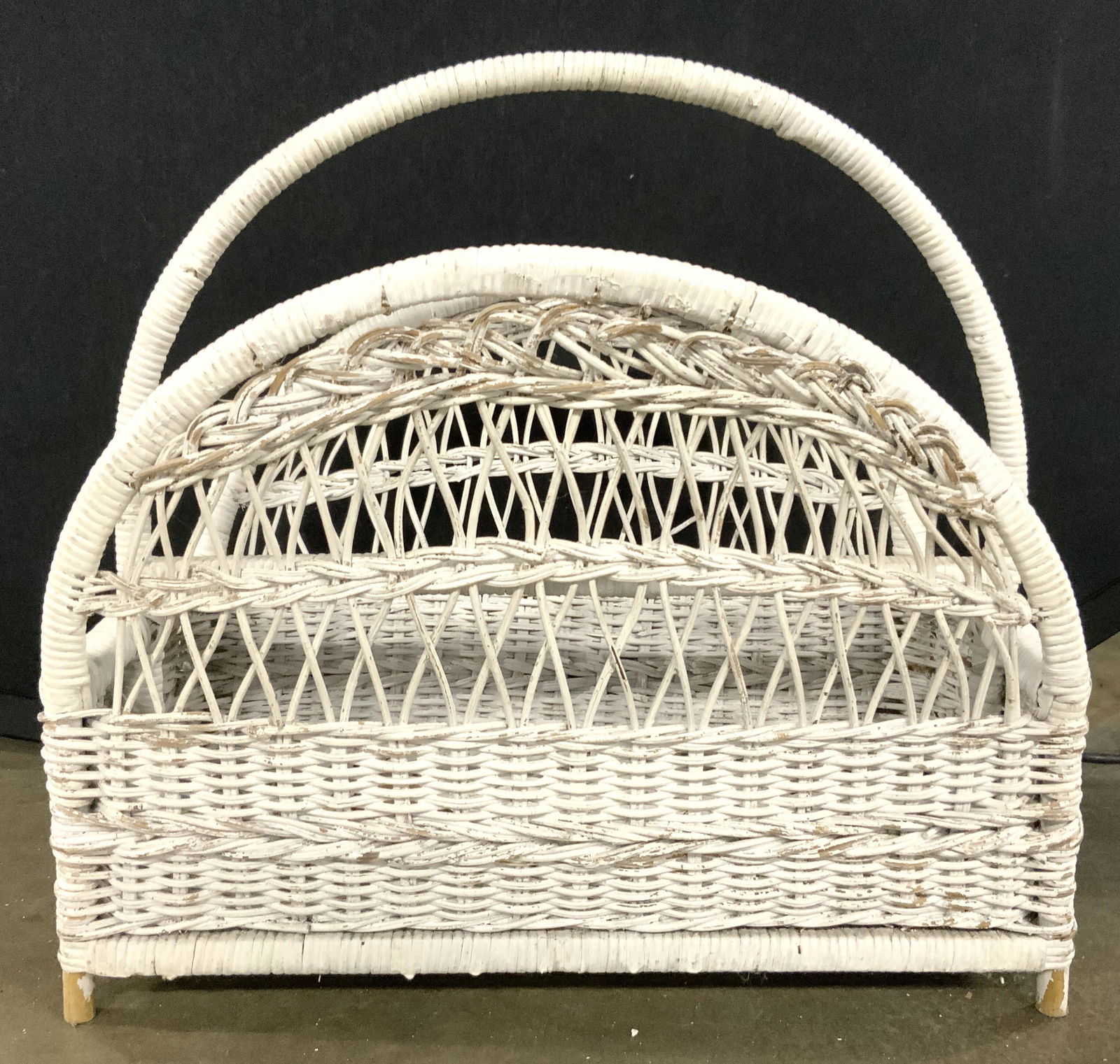 Vintage White Wicker Magazine Rack (1 of 6)