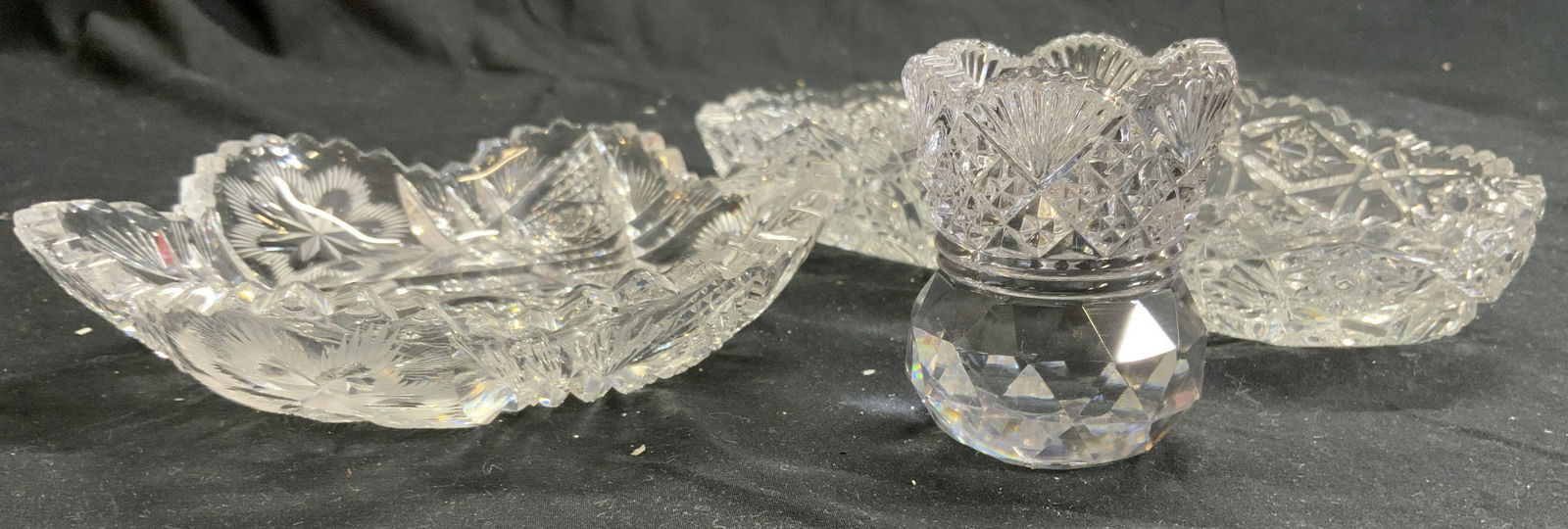 Lot 3 Assorted Crystal & Glass Tabletop Accs (1 of 7)
