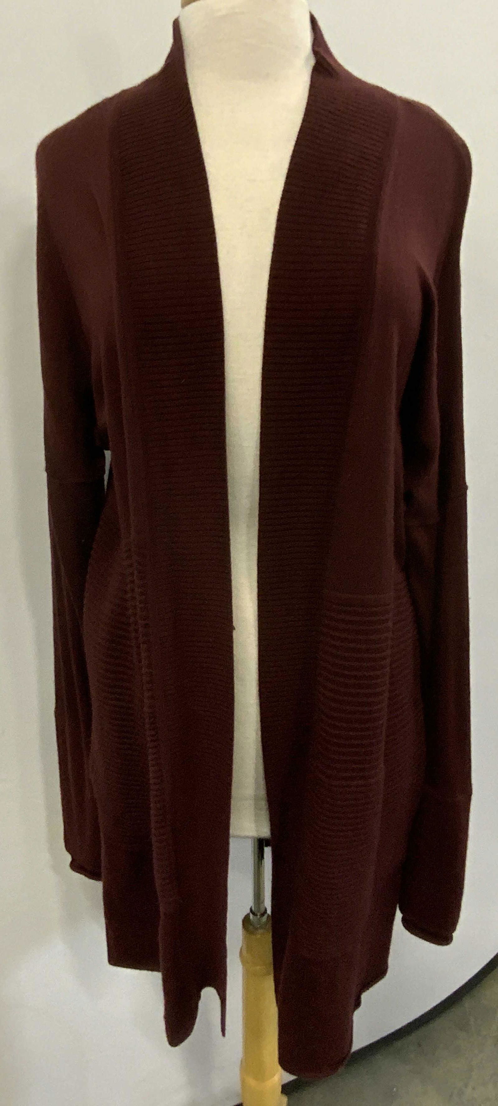 LULULEMON Burgundy Merino Wool Cardigan (1 of 6)