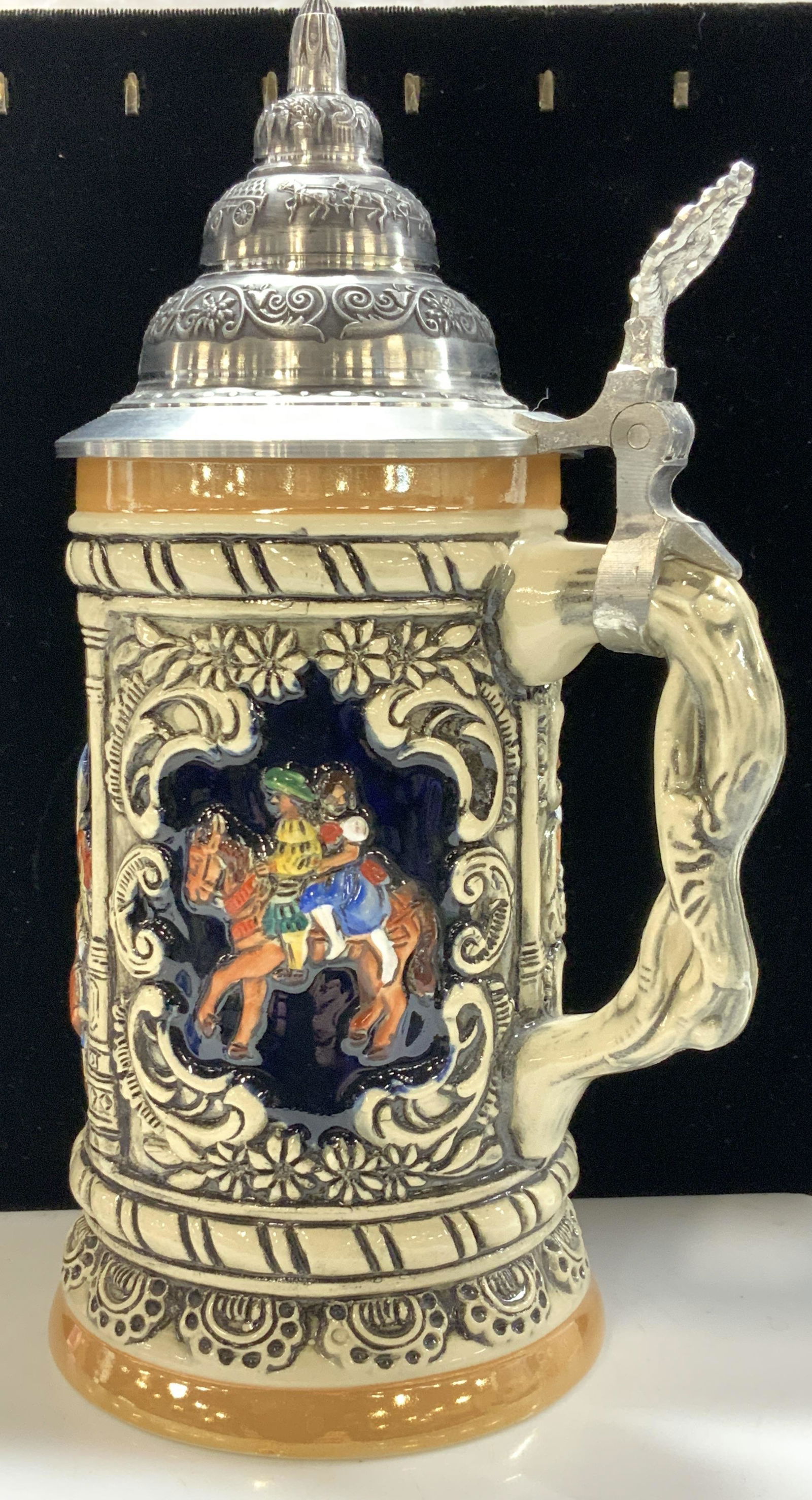 KING Ltd Ed #702 German Porcelain Stein (1 of 8)