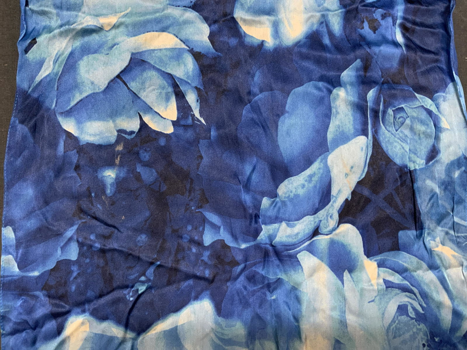 VINCE CAMUTO Blue Floral Silk Scarf (1 of 6)
