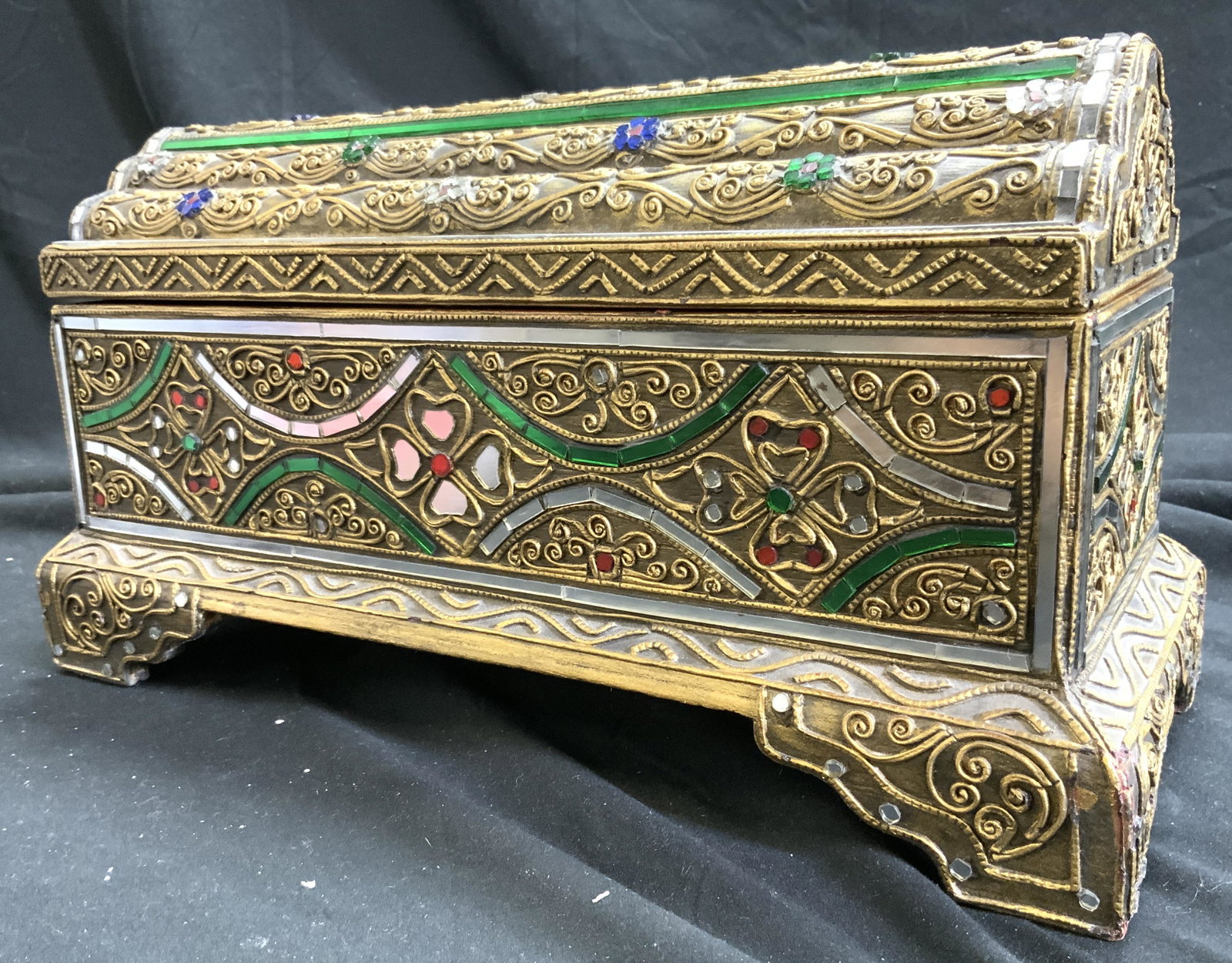 Giltwood Keepsake Box W Lid & Beaded Detail: Keepsake box appears to be Giltwood. Piece has beaded floral and curled detail. Keepsake box has chest shape. Piece measures approx 13 inches long 7 inches tall 5.5 inches deep. Keepsake box, Giltwood