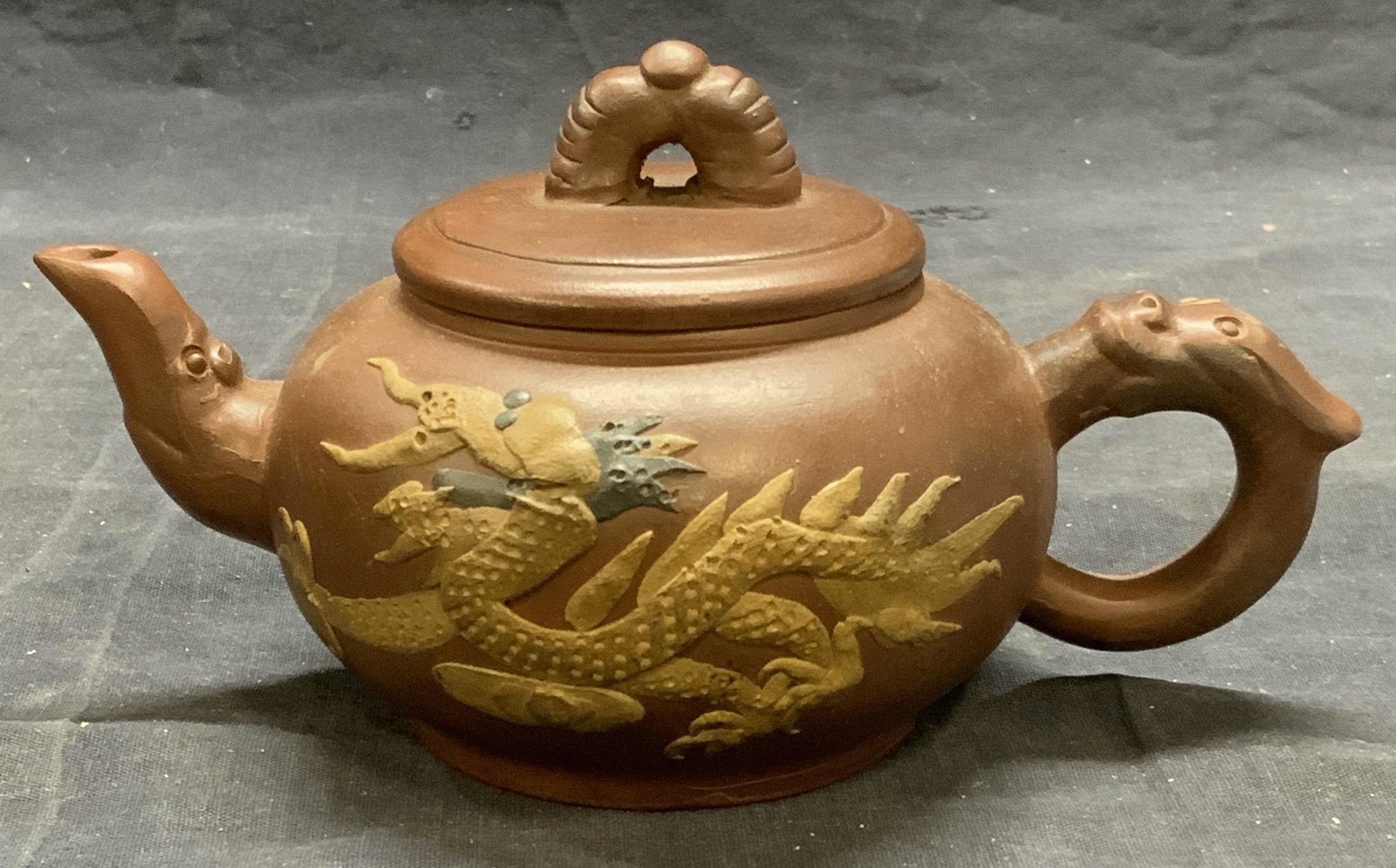 Vtg Signed Chinese Yixing Zisha Dragon Teapot (1 of 8)
