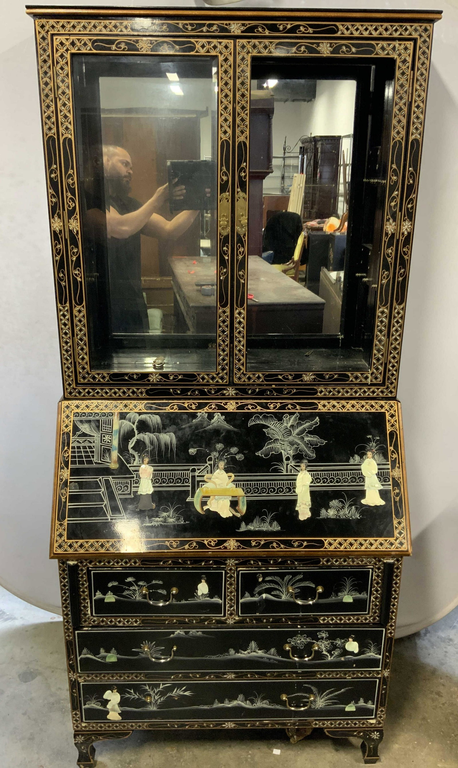 Vintage Lacquer Wooden Asian Secretary W MOP (1 of 12)