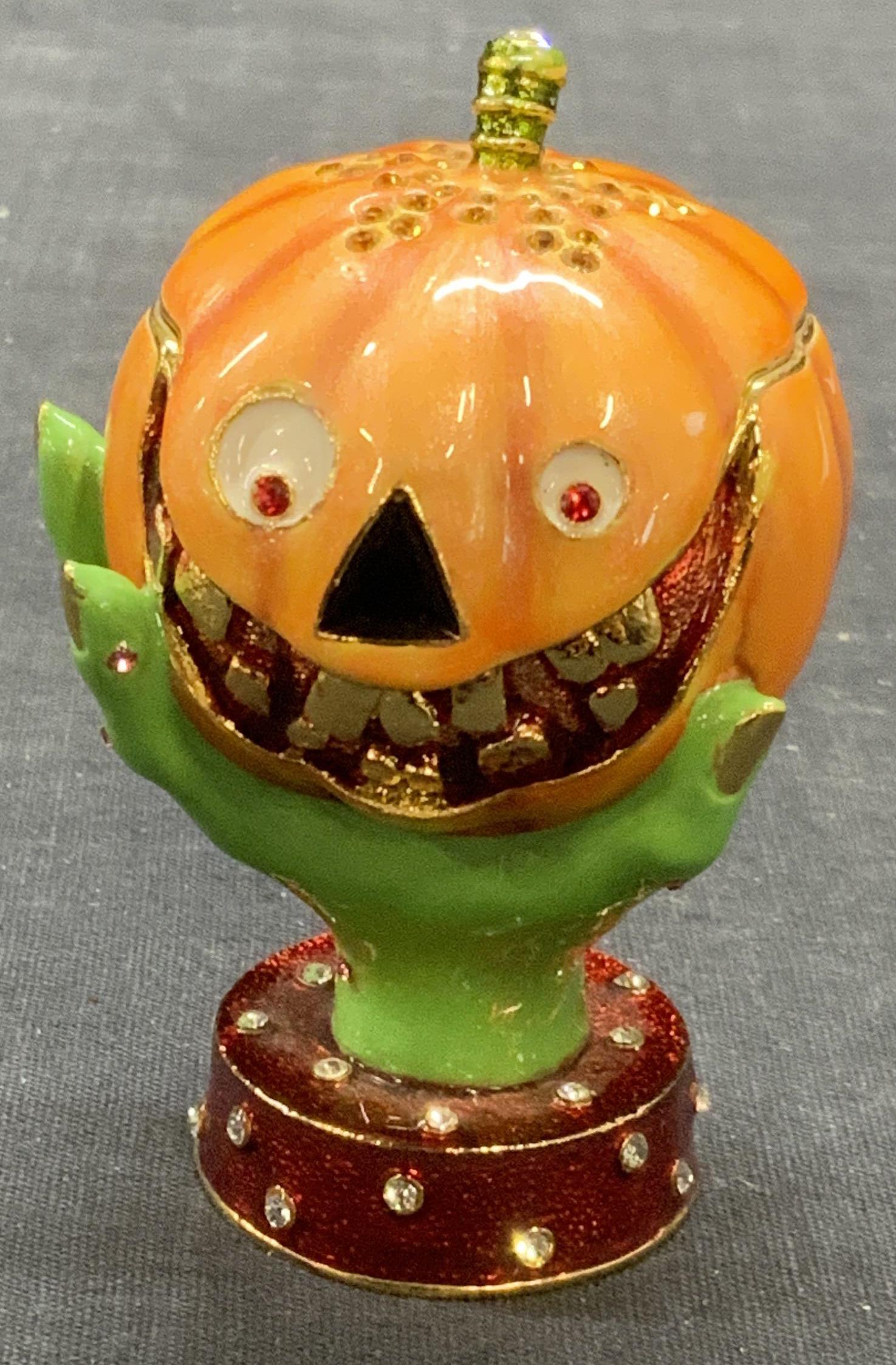Enameled Halloween Pumpkin Pill Box (1 of 6)