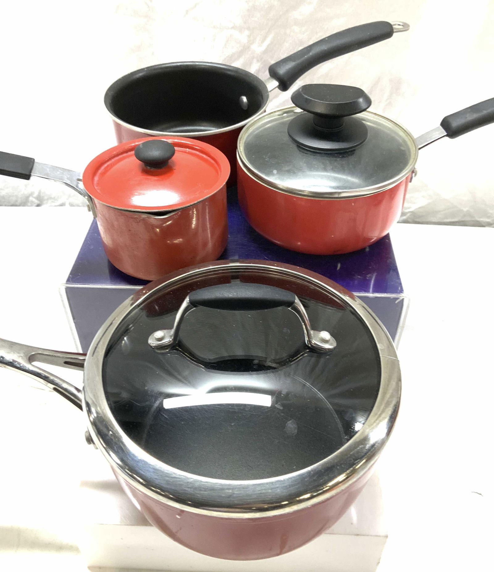 Lot 4 Sauce Pans, Tramontina Italy, CUISINART (1 of 13)