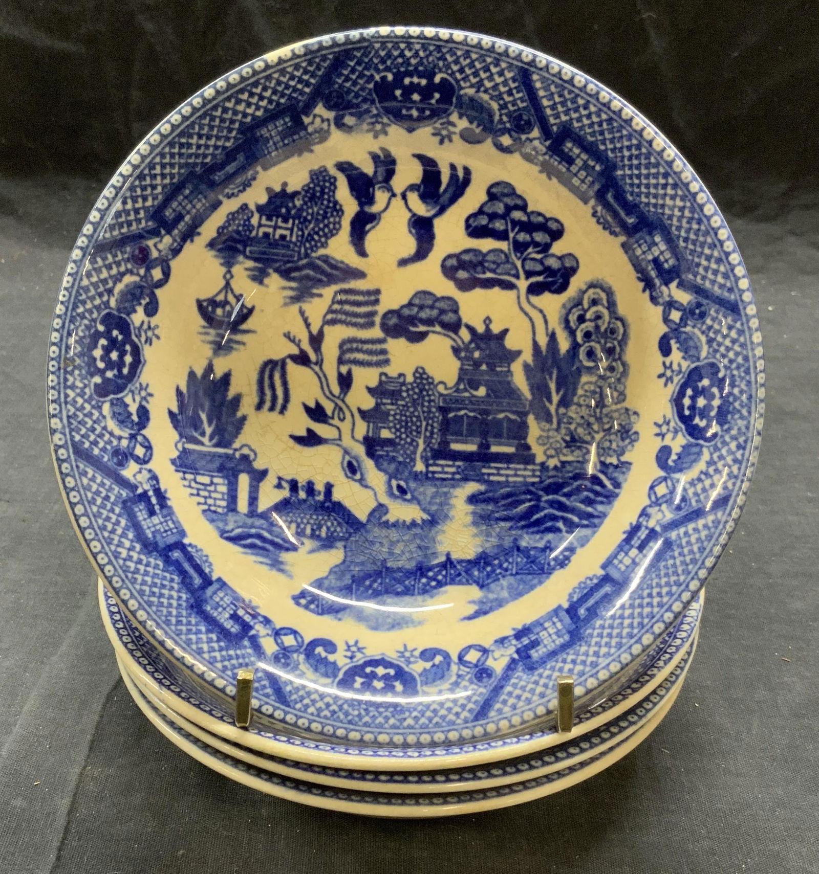 Set 4 Ceramic Blue Willow Bowls Japan (1 of 8)