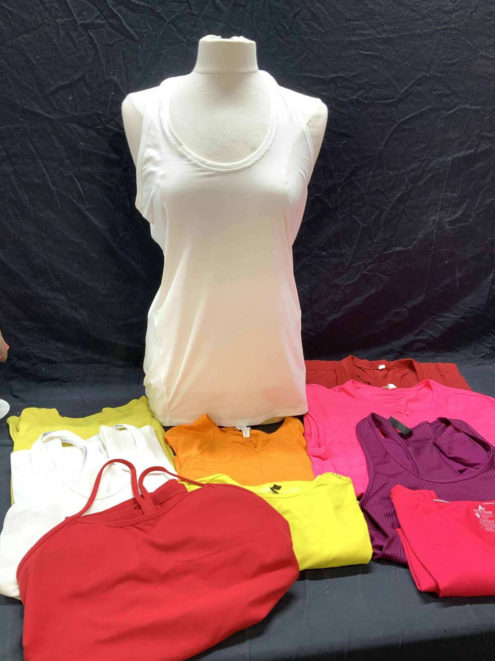 10 ATHLETA , LULULEMON , Arctic Cool Sports Tops (1 of 11)