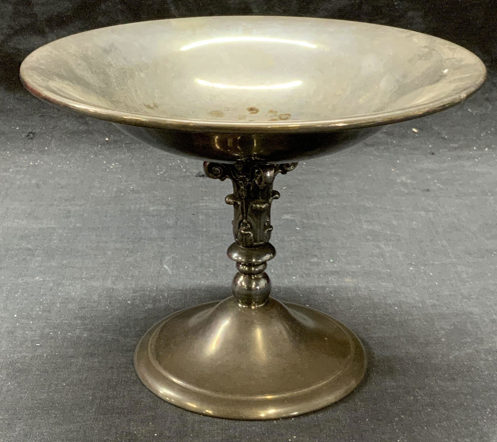 Vintage REED & BARTON Silver Plated Tazza (1 of 7)