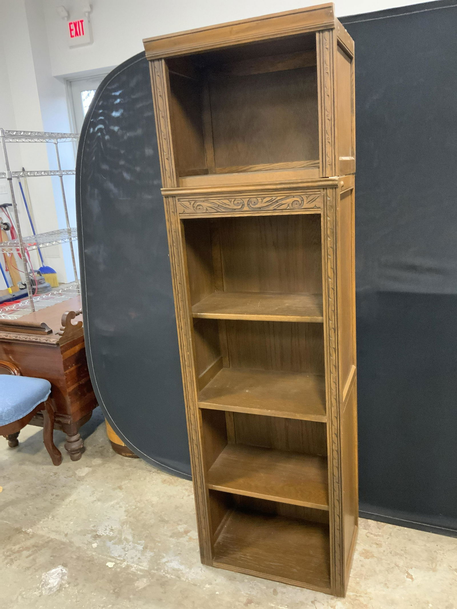 OLD CHARM Vintage Wooden Bookshelf (1 of 8)