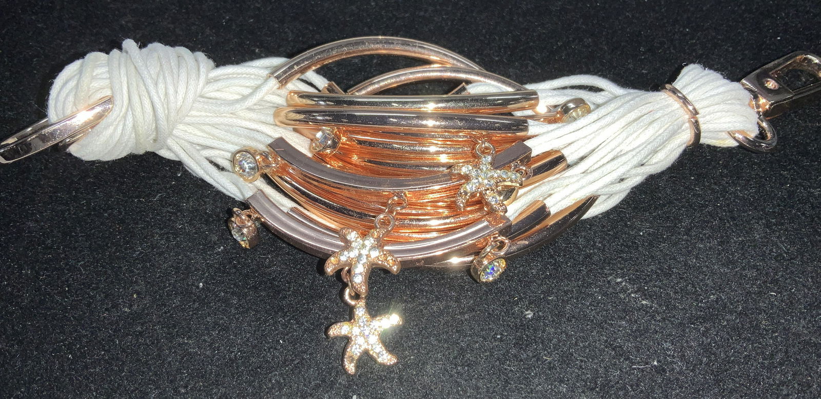 Handmade Chunky Bracelet w Starfish Charms (1 of 6)