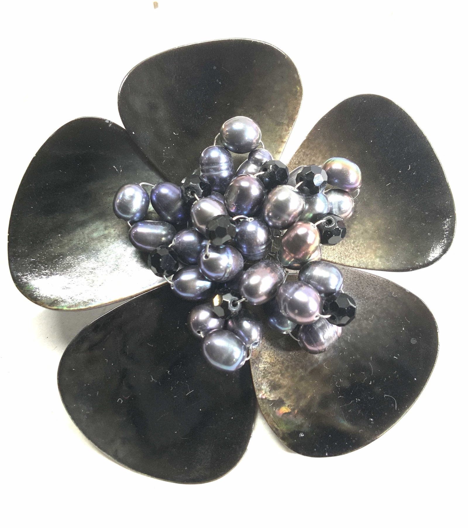Hand Crafted Pearl and Shell Flower Brooch, Box (1 of 7)