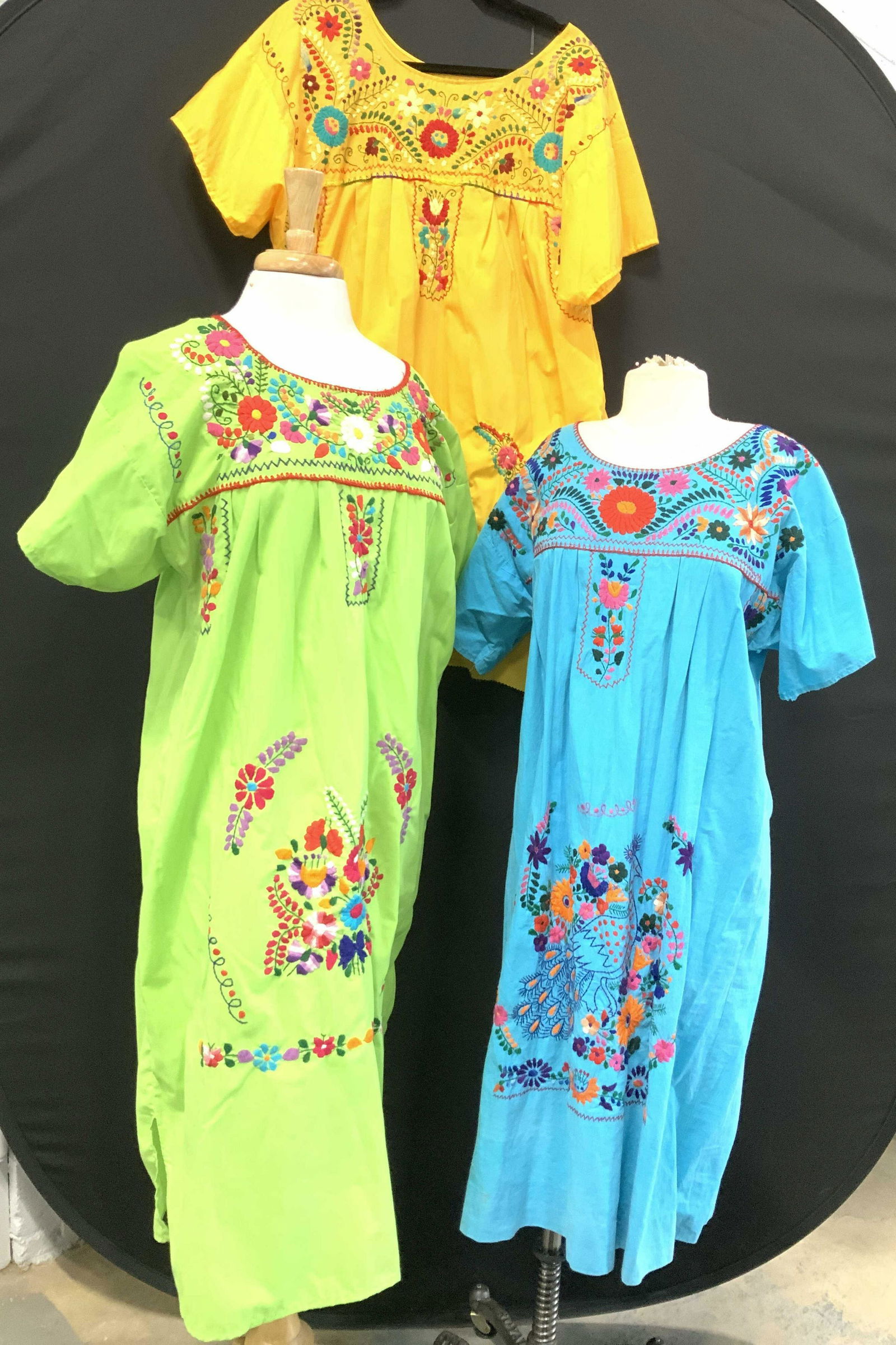 Embroidered Cotton Mexican Folk Dresses, 3 (1 of 7)