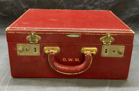 Vtg SHORTRIP Red Leather Train Case Luggage Bag: Vintage SHORTRIP red leather train case/luggage bag. Trademarked to exterior and interior. Monogram initials D W M to exterior. Surface wear consistent with exposure. Measures approx. 12.75 x 9.75 x 5