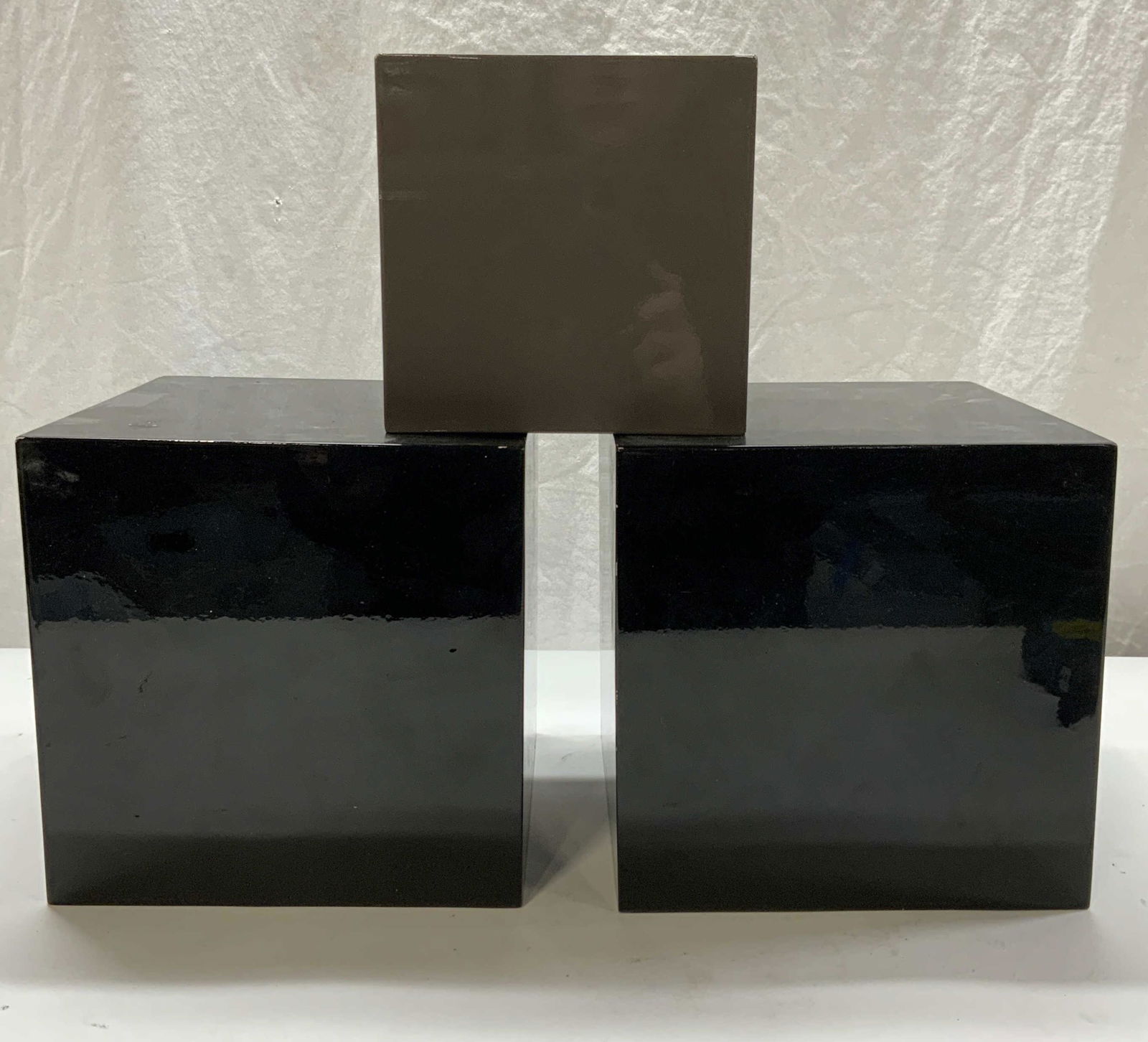 Lot 3 WEST ELM Black & Gray Display Cube Stands (1 of 9)