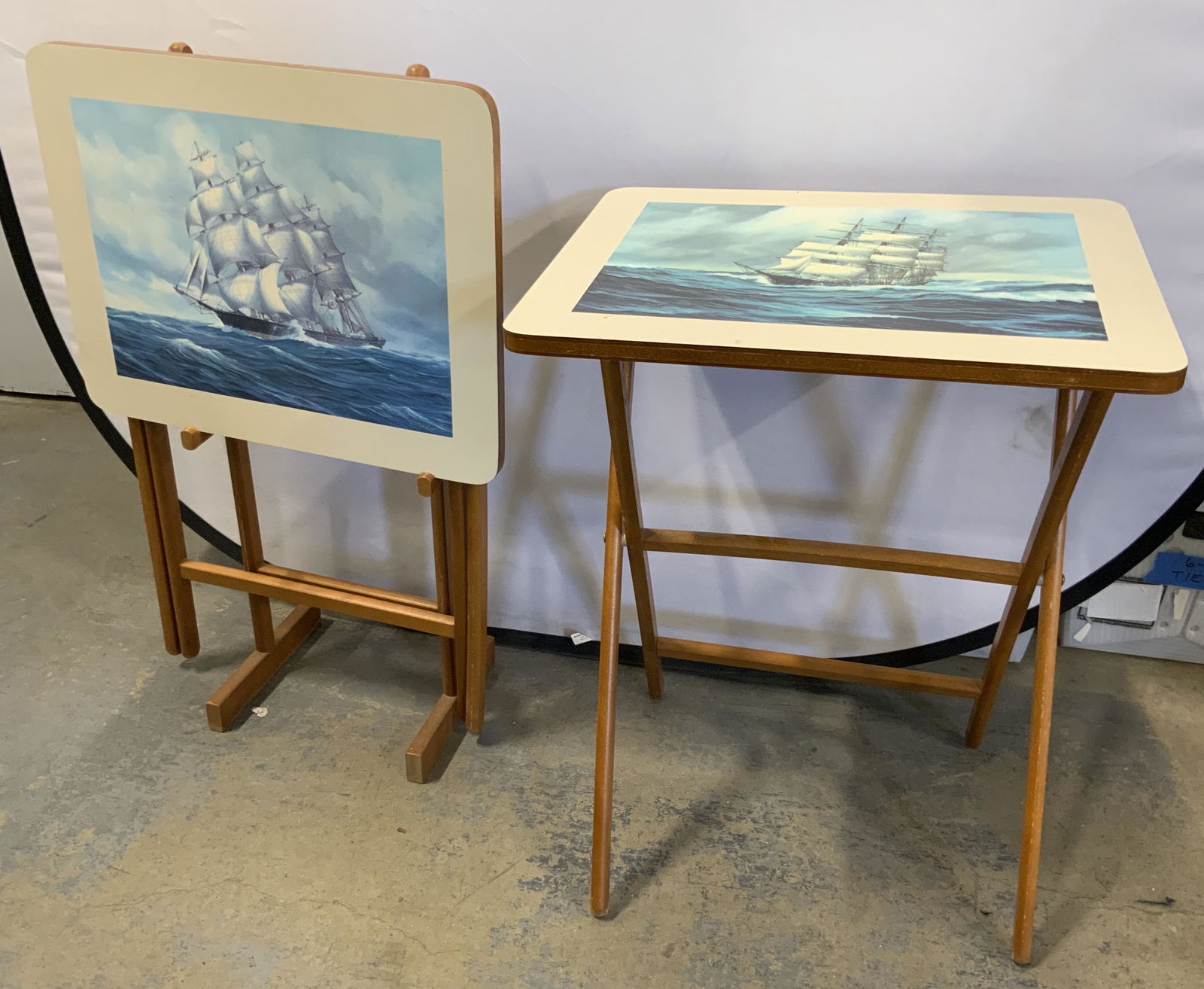 SCHEIBE Nautical Ship Motif Tray Tables W/ Stand (1 of 13)