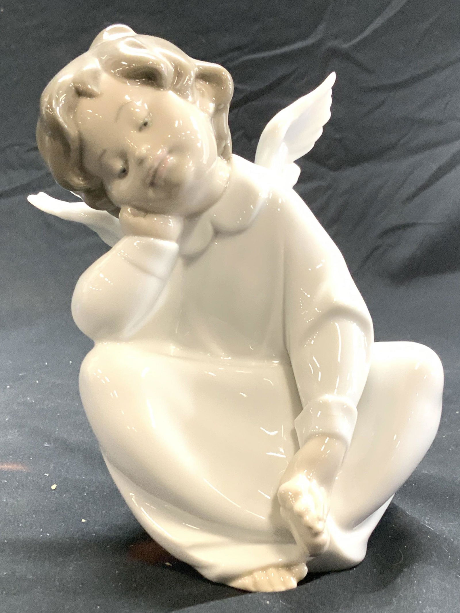 LLADRO 4961 Angel Dreaming Porcelain Figural Spain (1 of 7)