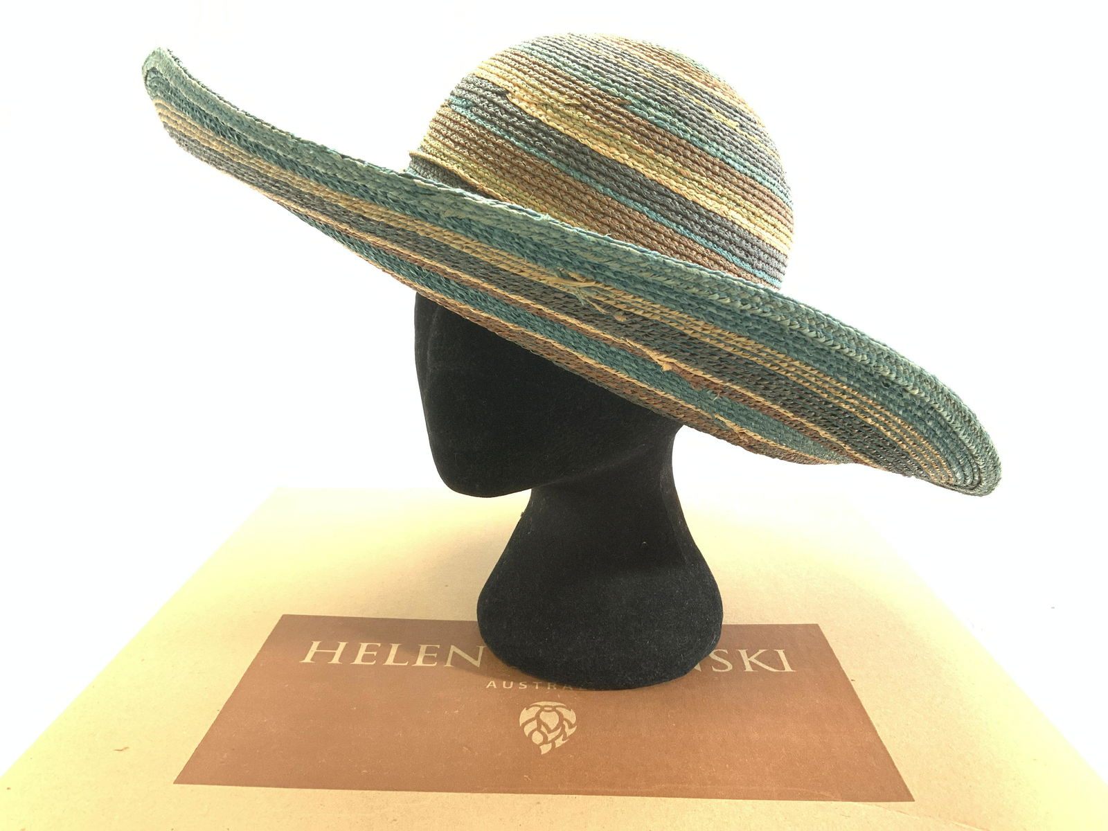 Helen KAMINSKI RAFFIA Hat in Org Box, Australia (1 of 8)