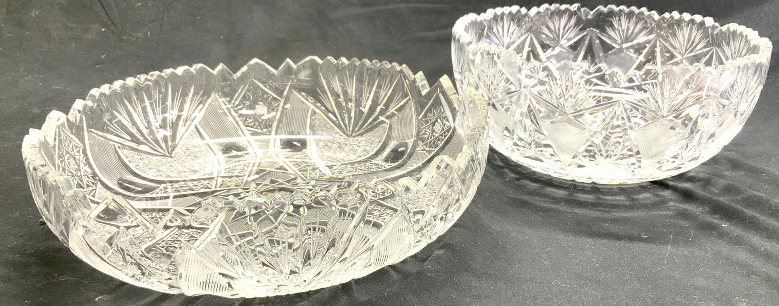 2 Lead Crystal Bowls w Sawtooth Rim (1 of 10)