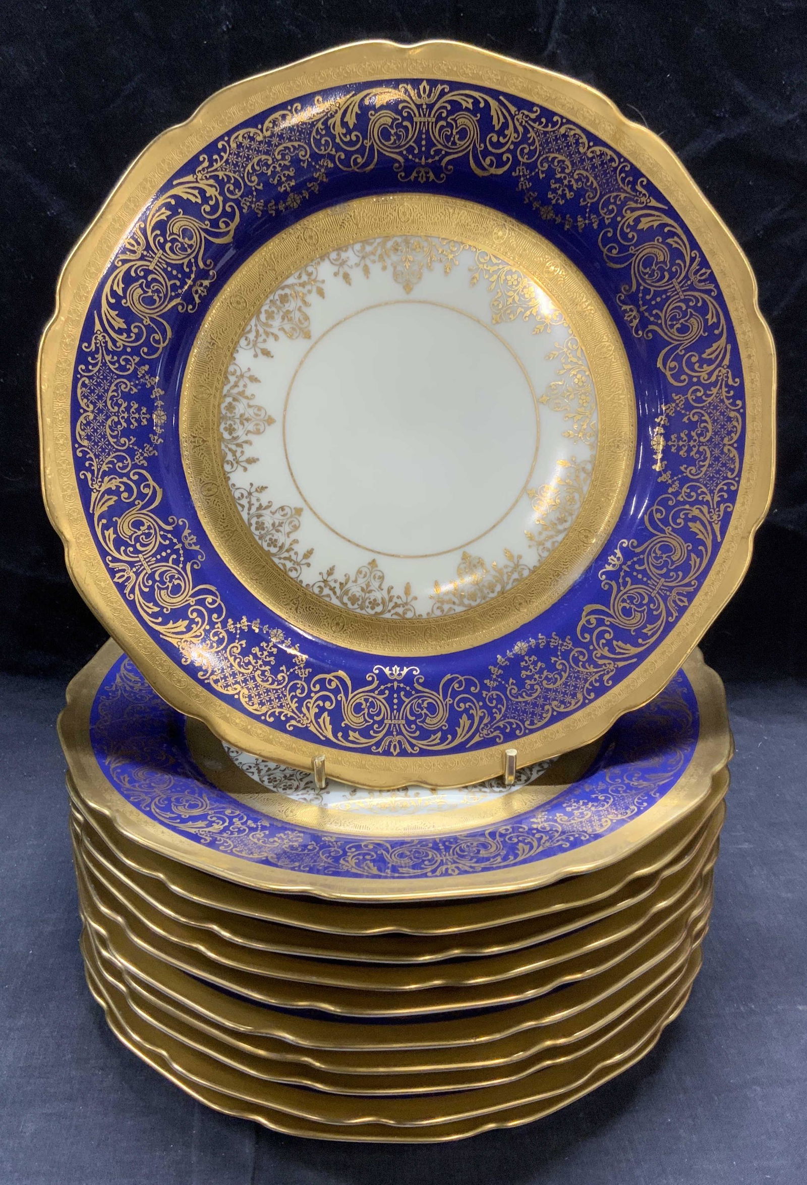 Set 11 Bohemia R.H. Macy Porcelain Plates (1 of 9)