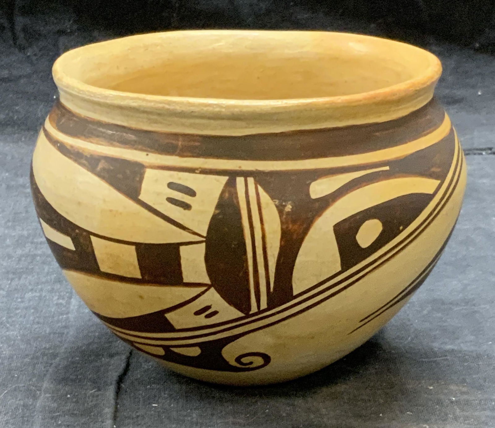 Vintage Native American Pottery Polychrome Jar Auction