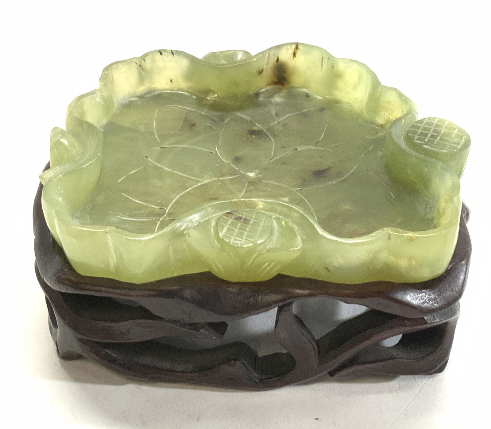 Asian Carved Green Stone Trinket Dish on Base (1 of 7)