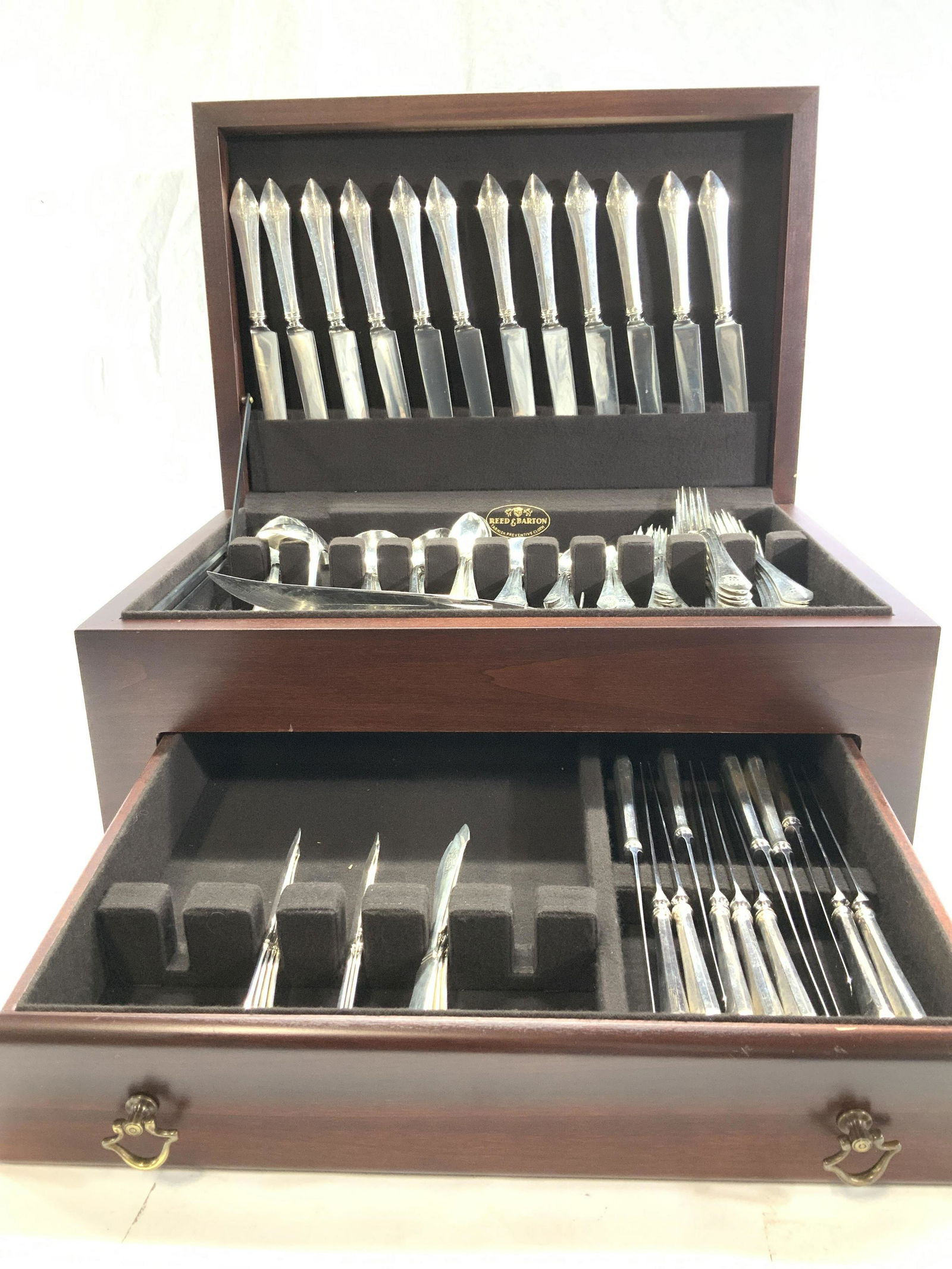 Wm B Durgin Sterling Silver Flatware 141, 165 ozt (1 of 13)