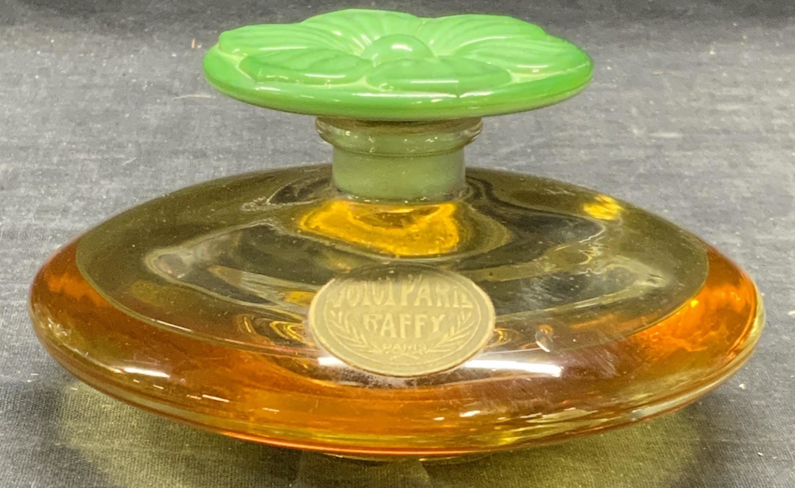 Antique Voici Paris Raffy Perfume, France (1 of 7)