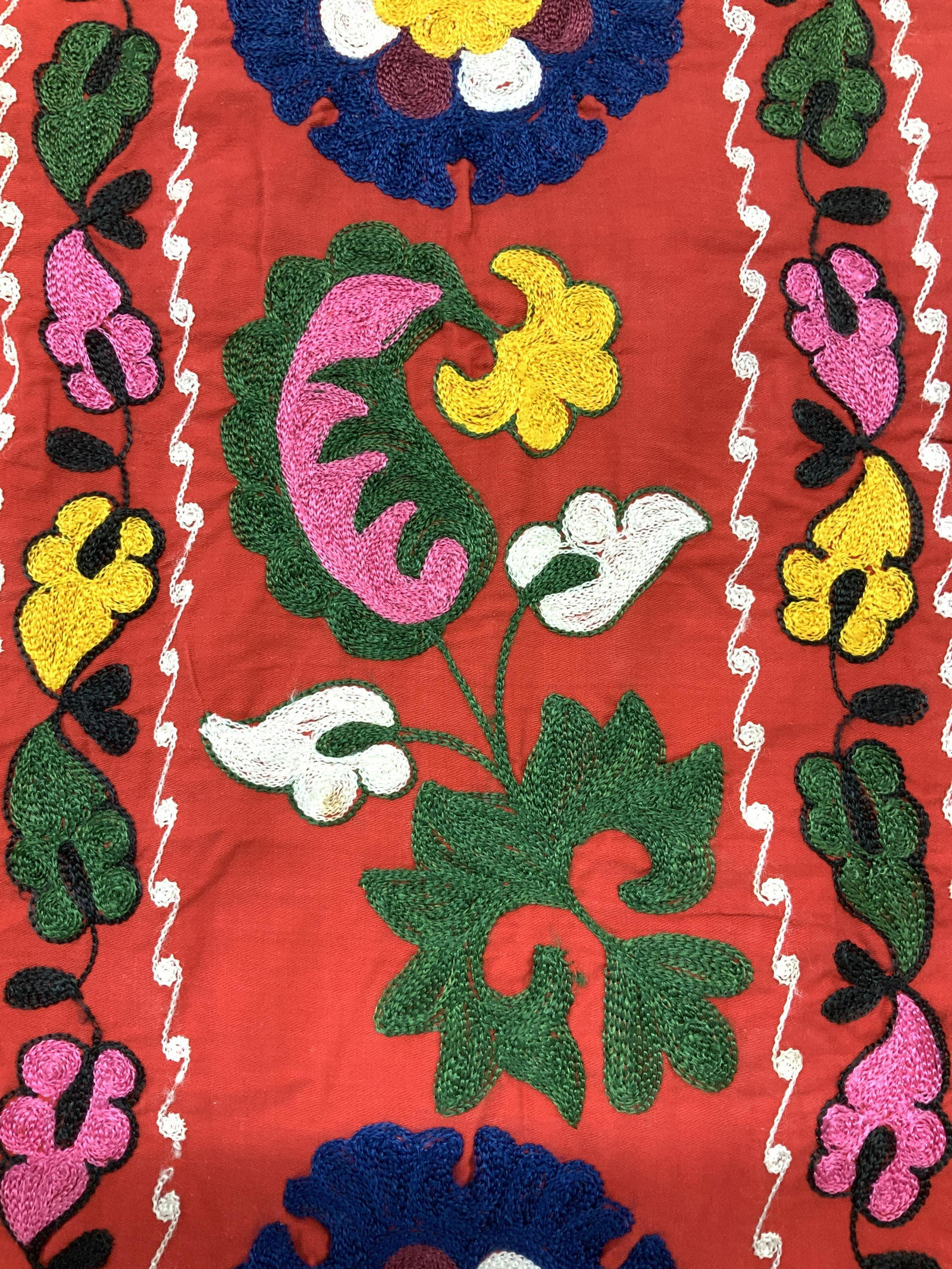 Red Cotton Crewel Tablecloth, Mexico (1 of 7)
