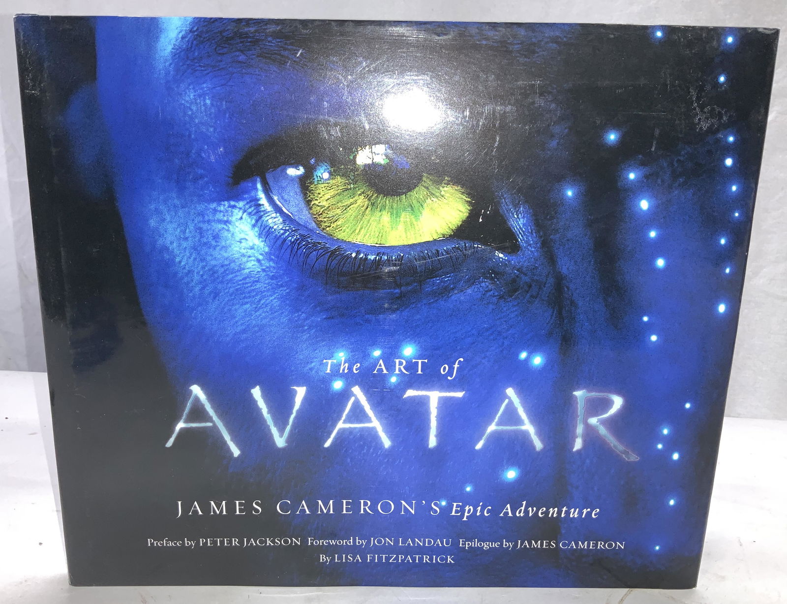 The Art of J Camerons AVATAR Movie, Book (1 of 11)