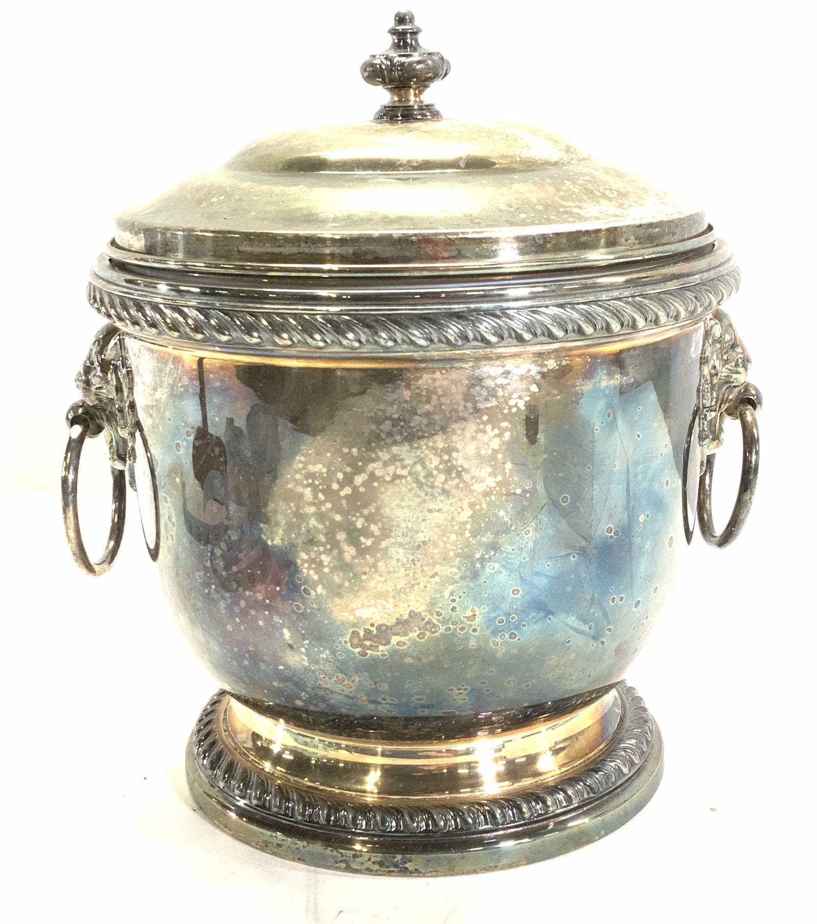 Poole Silver Co Silver Plate Ice Bucket Lion Head