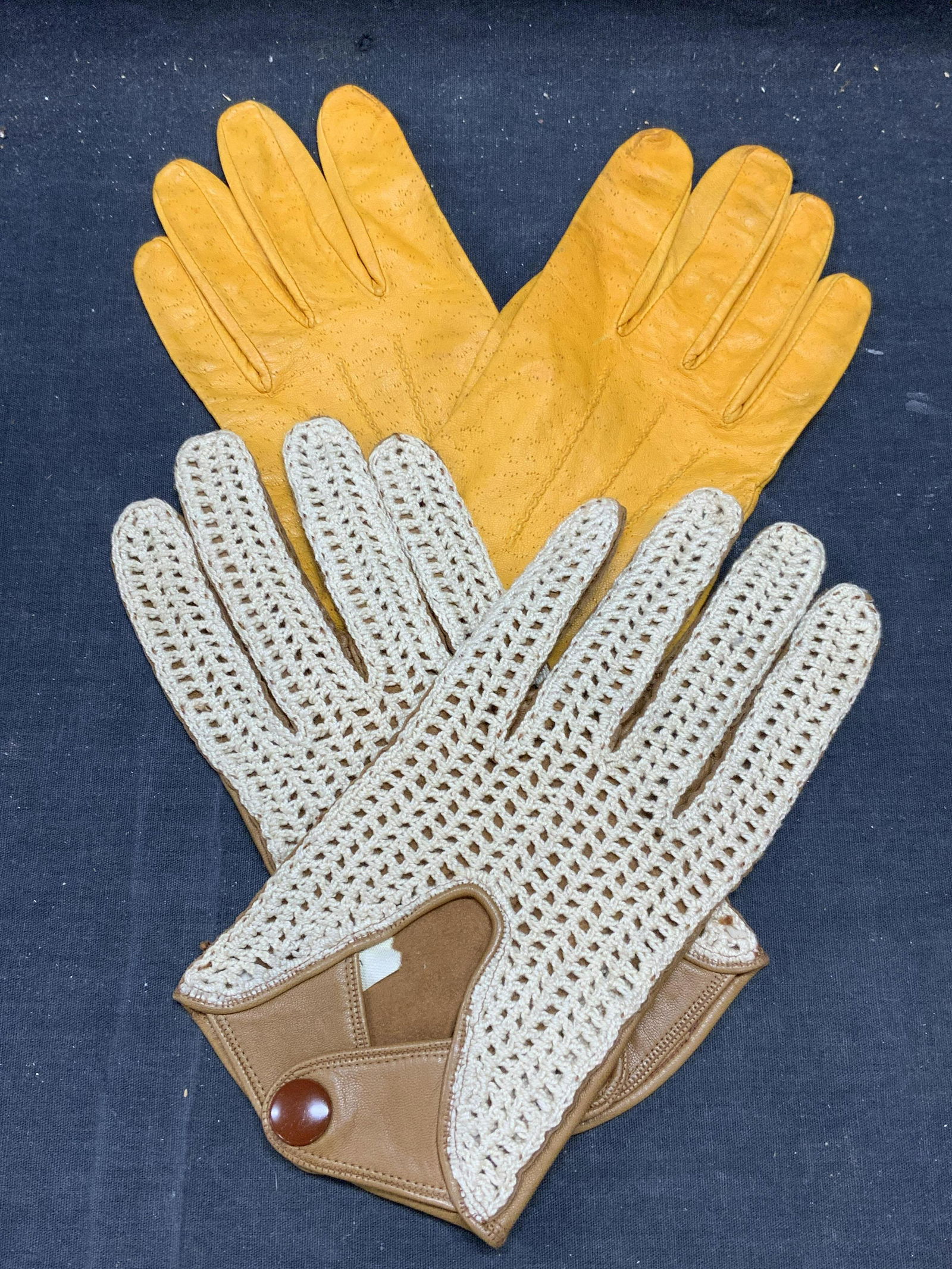 Lot 2 Brown & Yellow Leather Gloves (1 of 7)