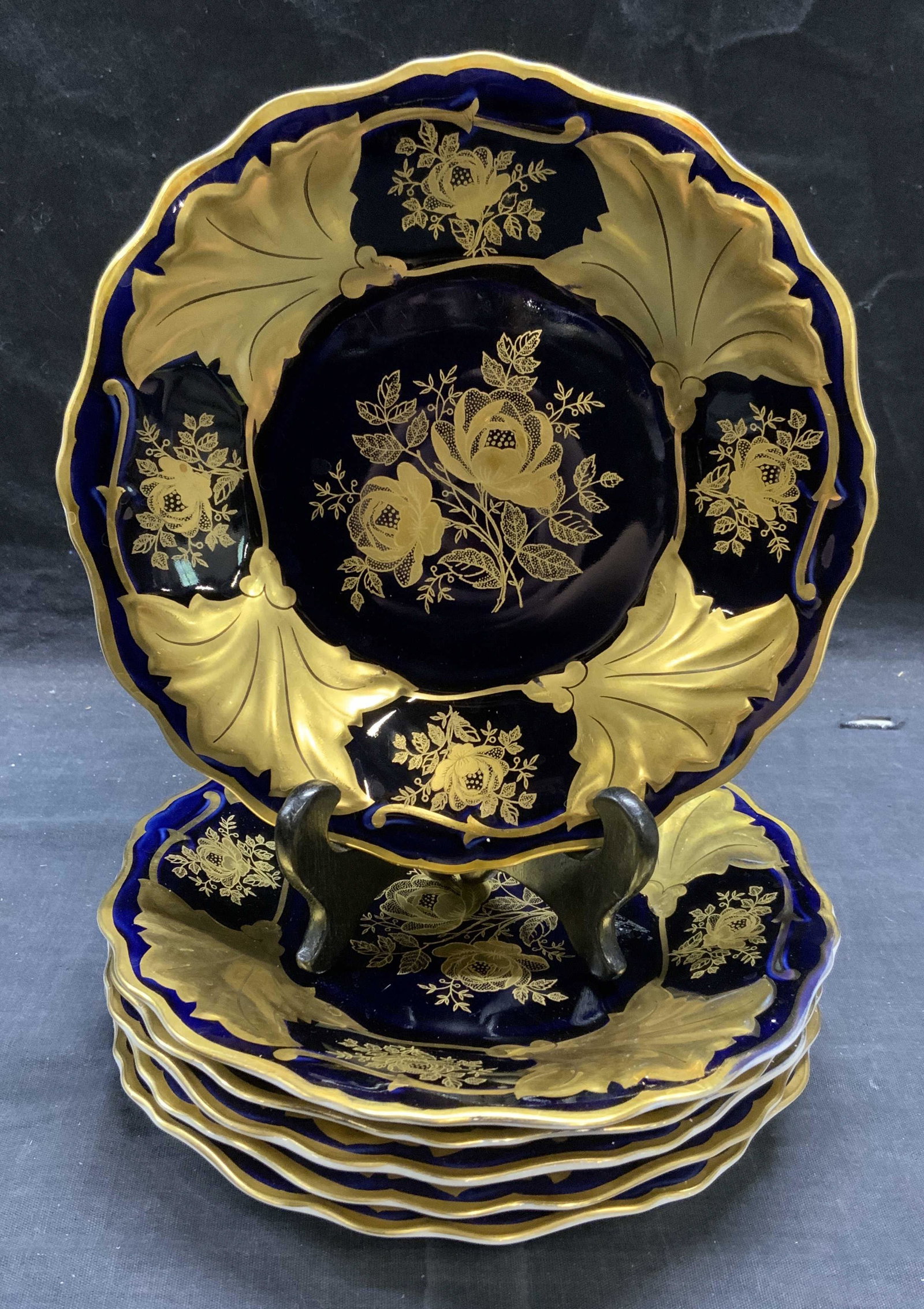 Set 6 WEIMAR Gilt Cobalt Porcelain Plates (1 of 7)