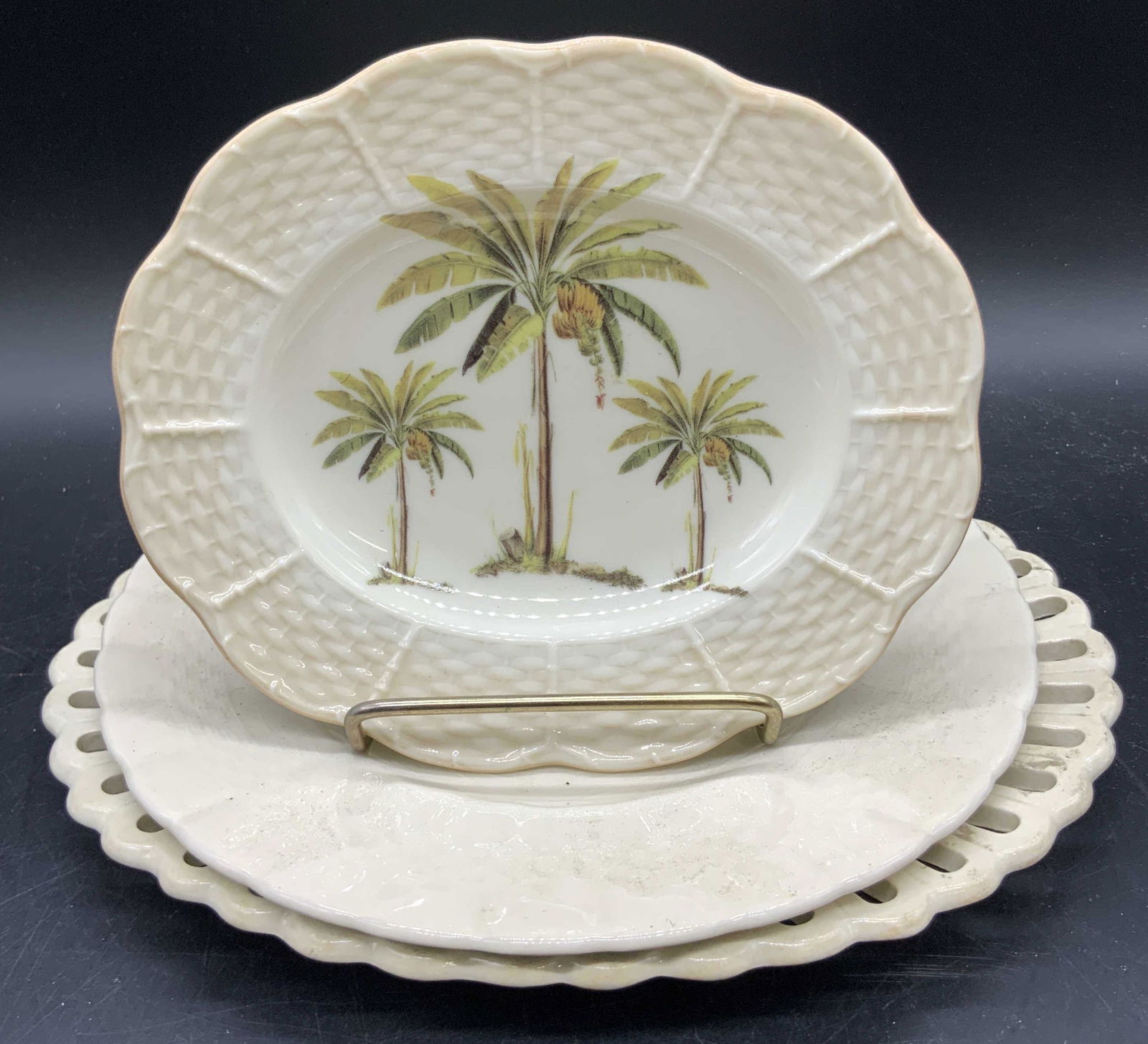 Lot 3 Ceramic Plates, SIMPSONS POTTERIES & More (1 of 11)