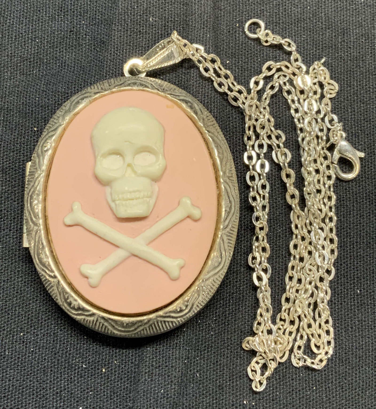 Silver Tn Pink Skull Locket Pendant Necklace (1 of 6)