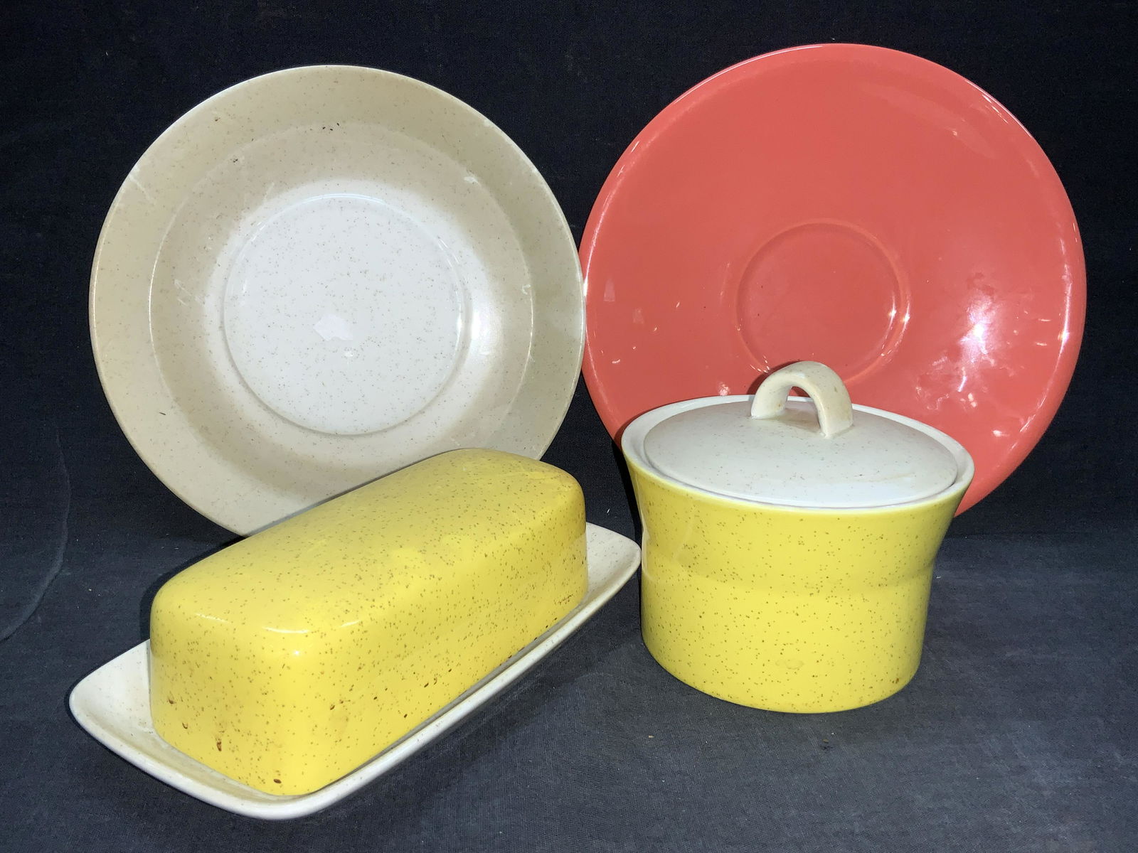 4 Assorted MIKASA & Vista Kitchen Accessories (1 of 9)