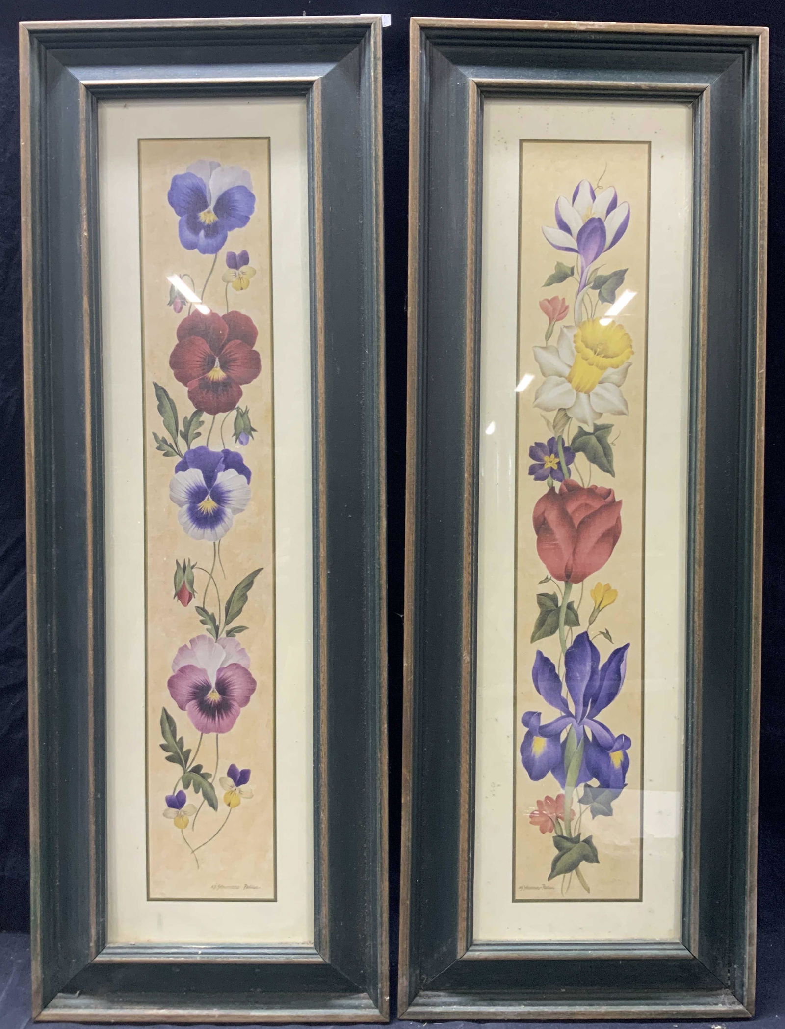 2 Pallans  Vertical Floral Panel Lithos (1 of 11)