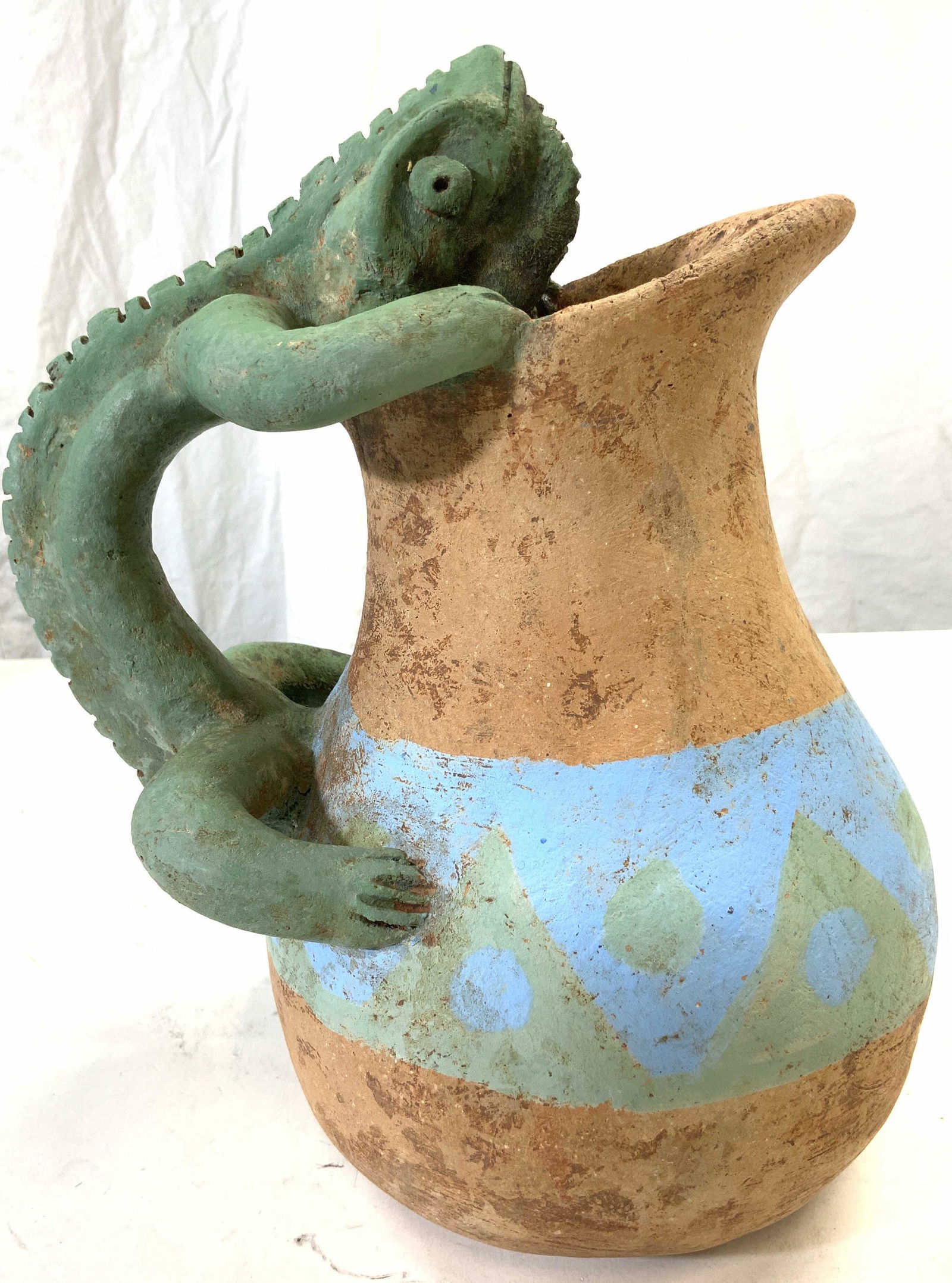 H Crafted Ceramic Chameleon Pitcher Vessel MEXICO (1 of 9)