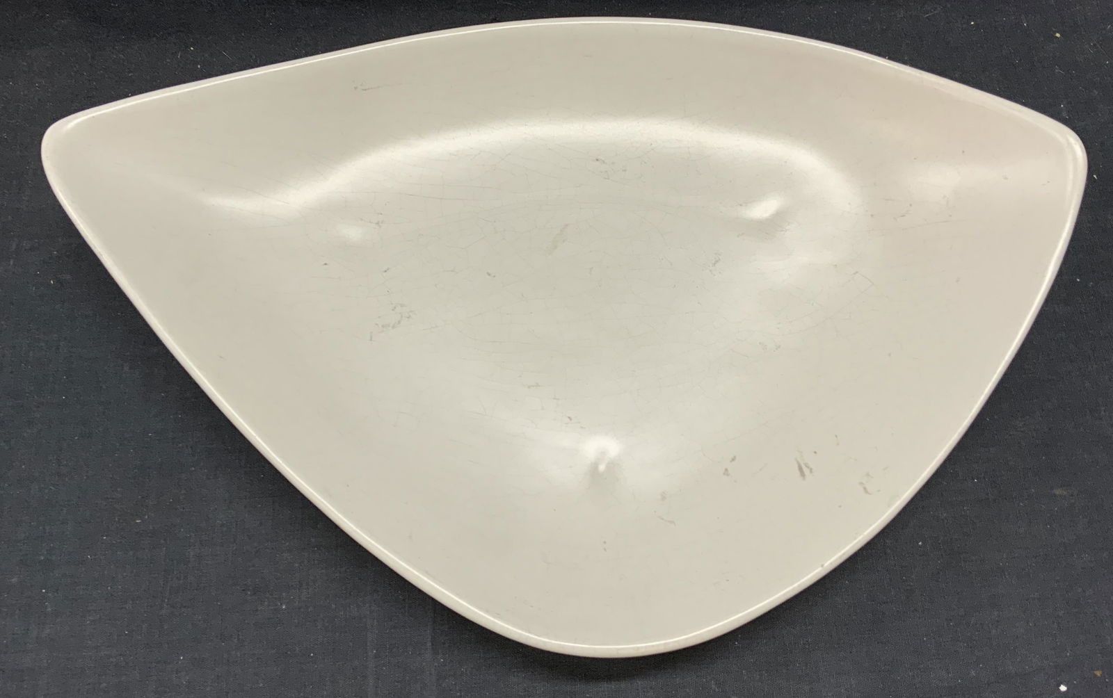 Mid Century MAURICE OF CALIFORNIA Pottery Dish USA (1 of 7)