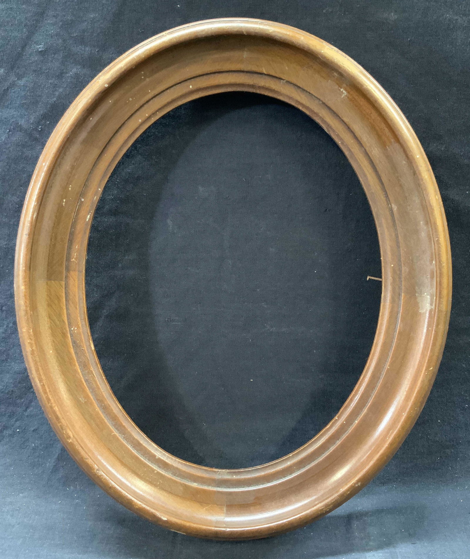 Circular Shaped Wooden Wall Frame 13 x 11 Inches (1 of 6)